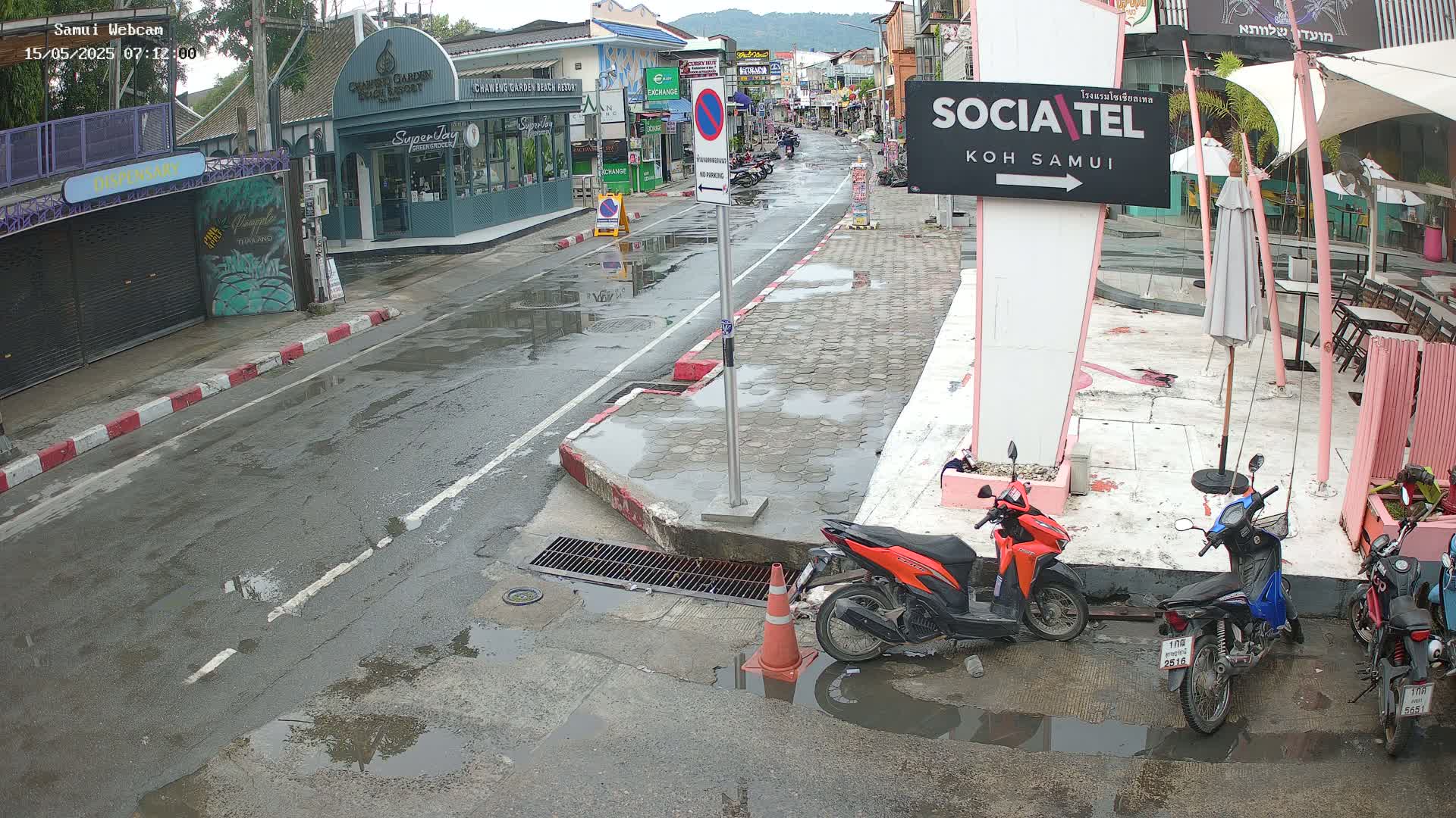 Chaweng Town Center Live Cam - Ko Samui, Surat Thani, Thailand