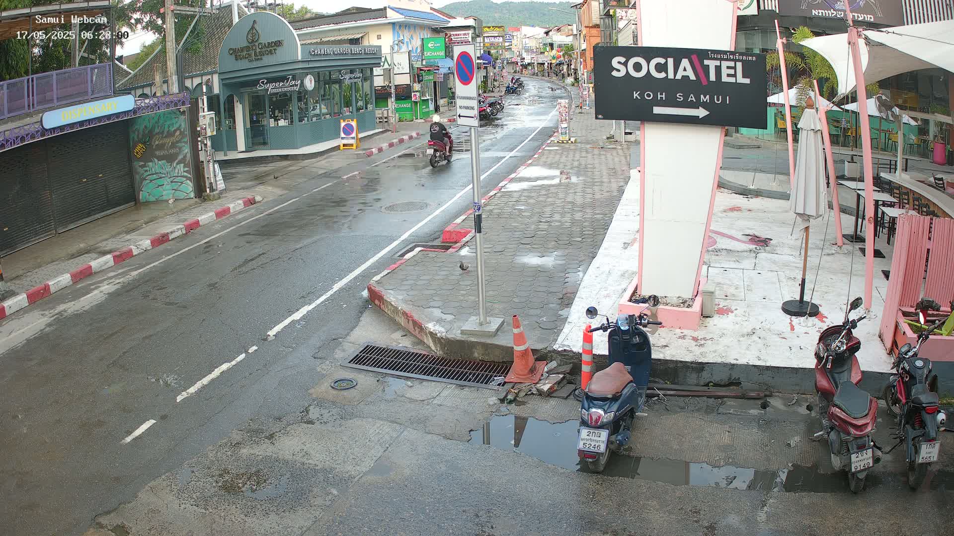 Chaweng Town Center Live Cam - Ko Samui, Surat Thani, Thailand