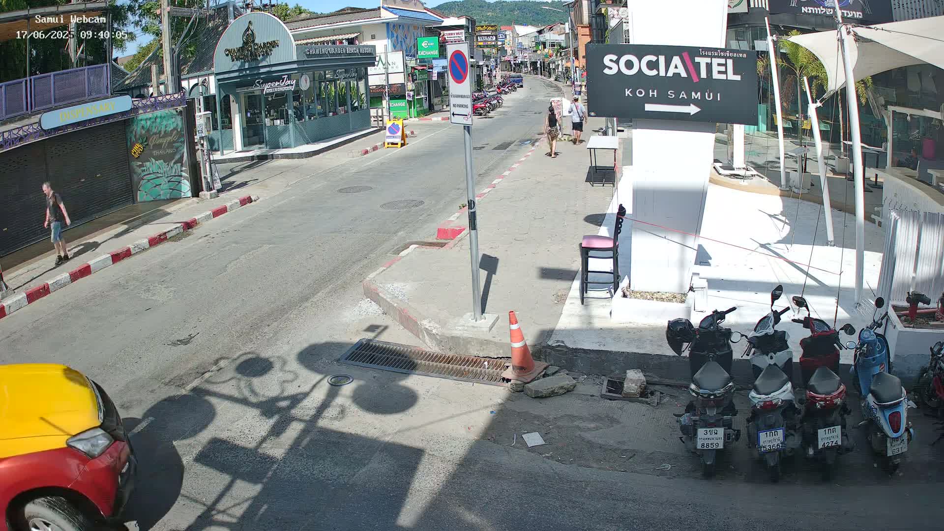 Chaweng Town Center Live Cam - Ko Samui, Surat Thani, Thailand