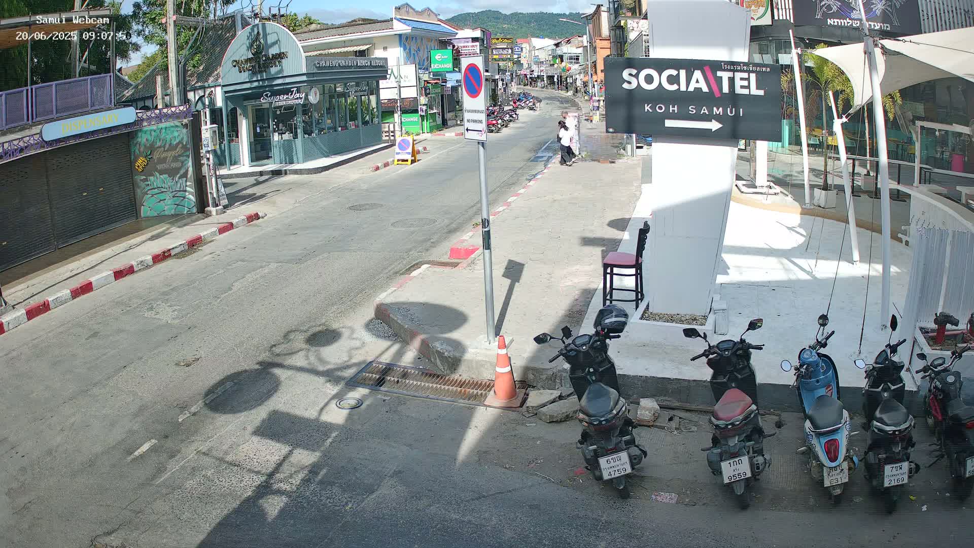 Chaweng Town Center Live Cam - Ko Samui, Surat Thani, Thailand