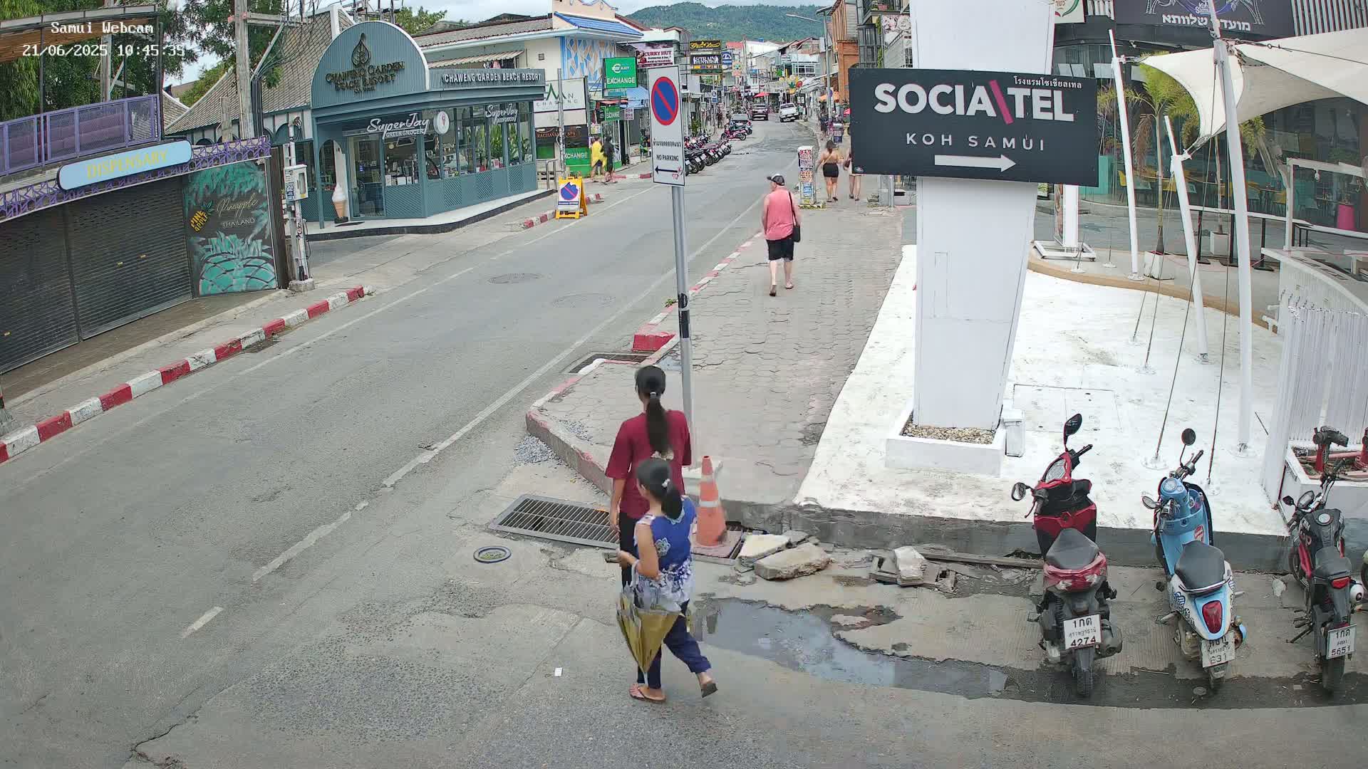 Chaweng Town Center Live Cam - Ko Samui, Surat Thani, Thailand