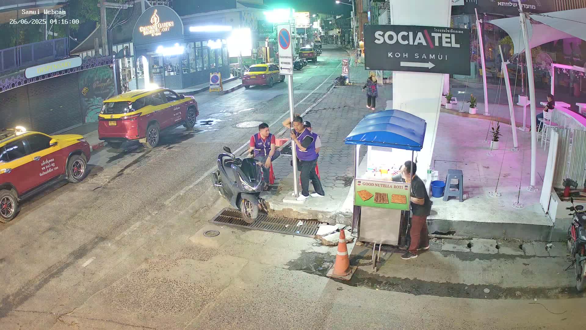 Chaweng Town Center Live Cam - Ko Samui, Surat Thani, Thailand