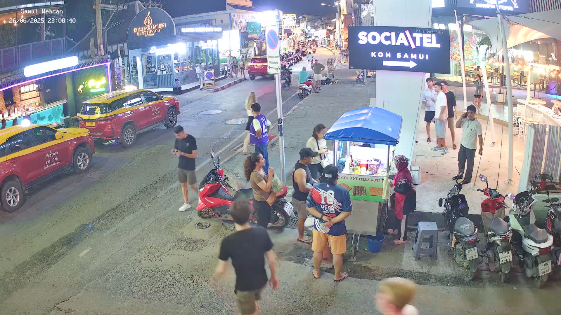 Chaweng Town Center Live Cam - Ko Samui, Surat Thani, Thailand