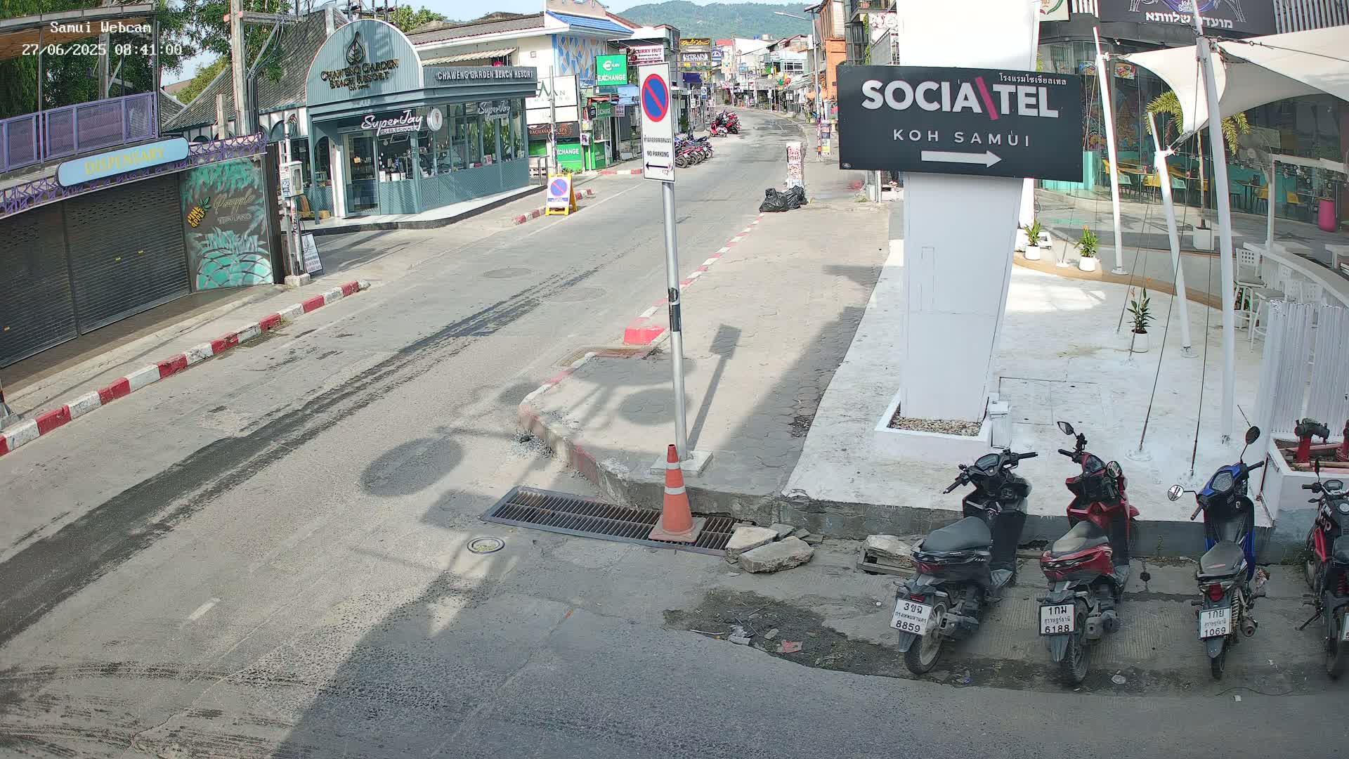 Chaweng Town Center Live Cam - Ko Samui, Surat Thani, Thailand
