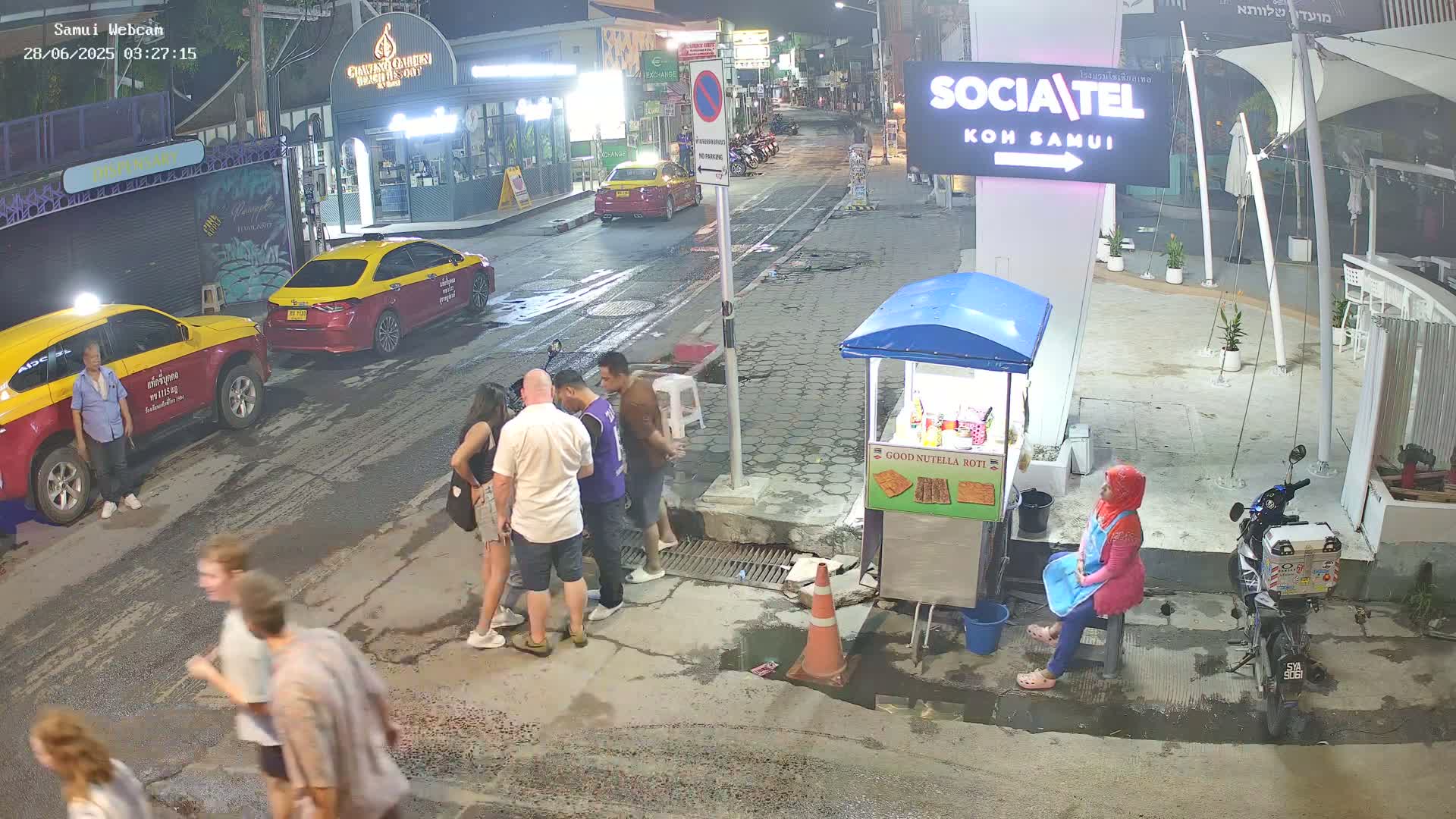 Chaweng Town Center Live Cam - Ko Samui, Surat Thani, Thailand