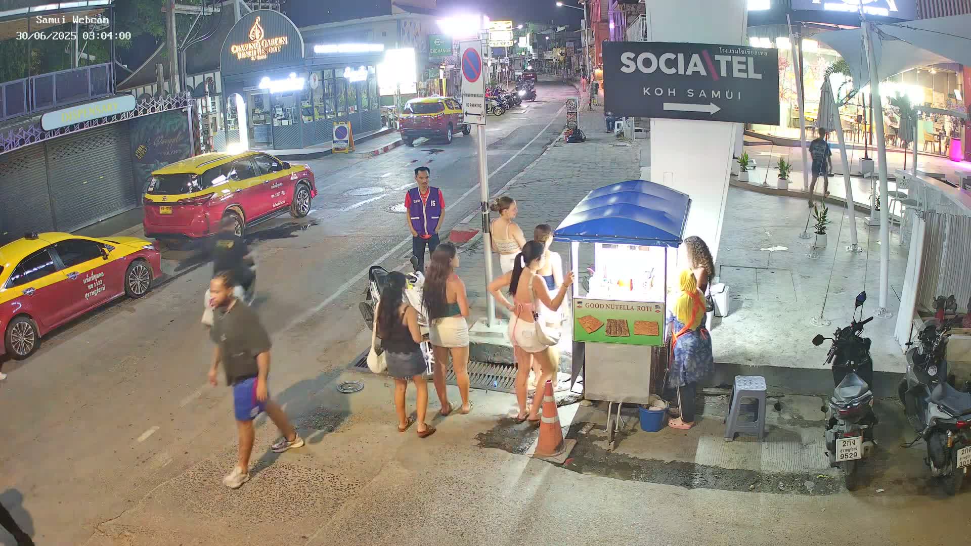 Chaweng Town Center Live Cam - Ko Samui, Surat Thani, Thailand