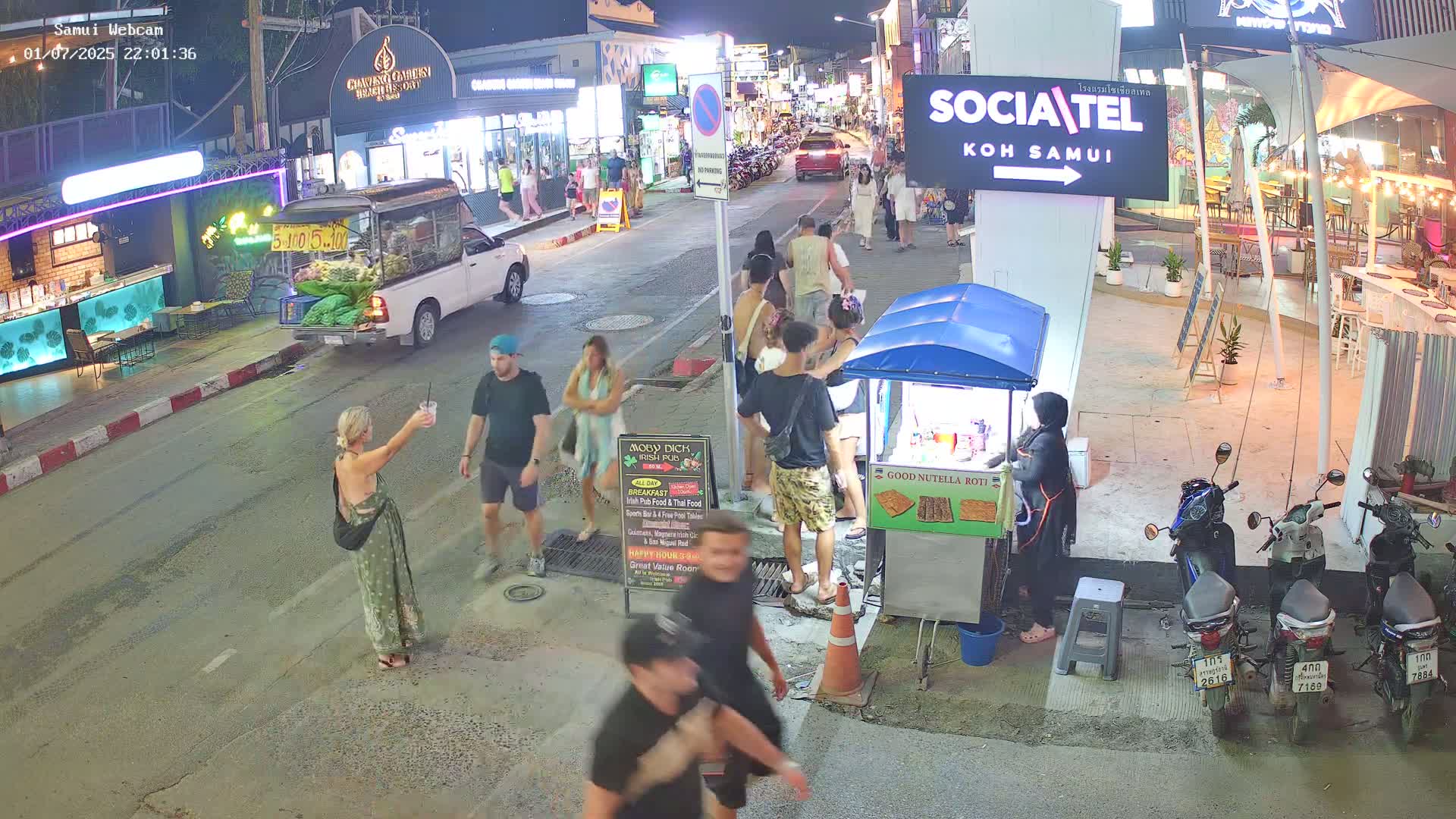 Chaweng Town Center Live Cam - Ko Samui, Surat Thani, Thailand
