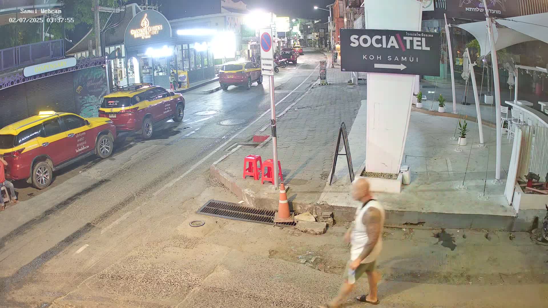 Chaweng Town Center Live Cam - Ko Samui, Surat Thani, Thailand