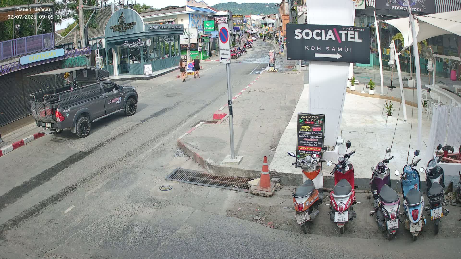 Chaweng Town Center Live Cam - Ko Samui, Surat Thani, Thailand