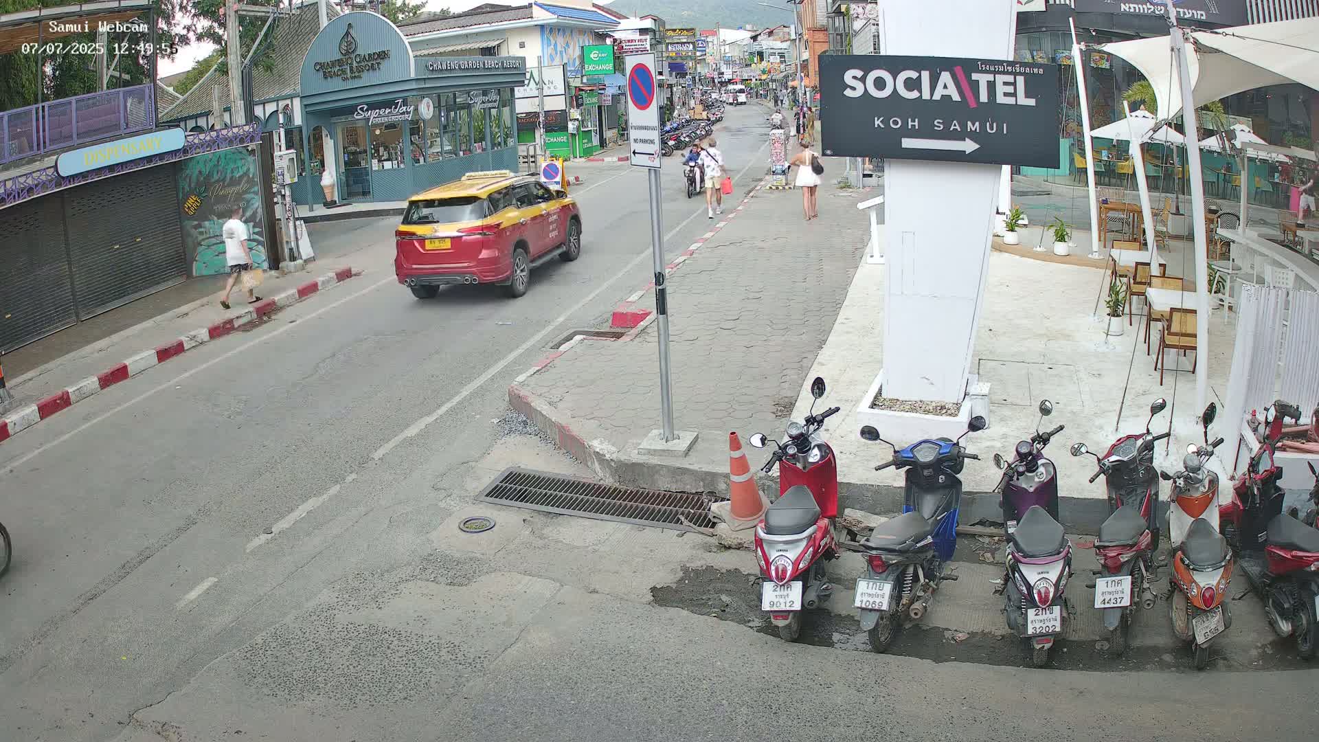 Chaweng Town Center Live Cam - Ko Samui, Surat Thani, Thailand