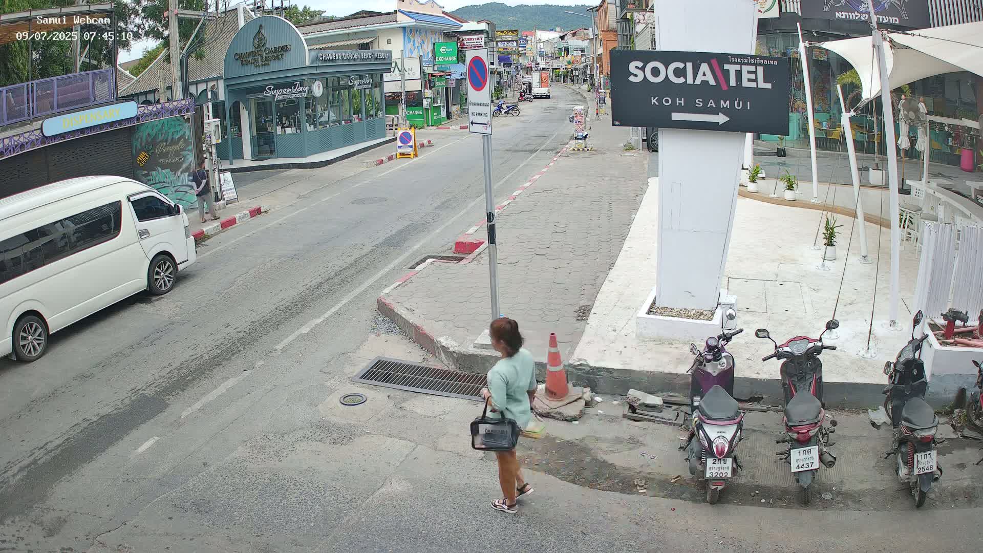 Chaweng Town Center Live Cam - Ko Samui, Surat Thani, Thailand