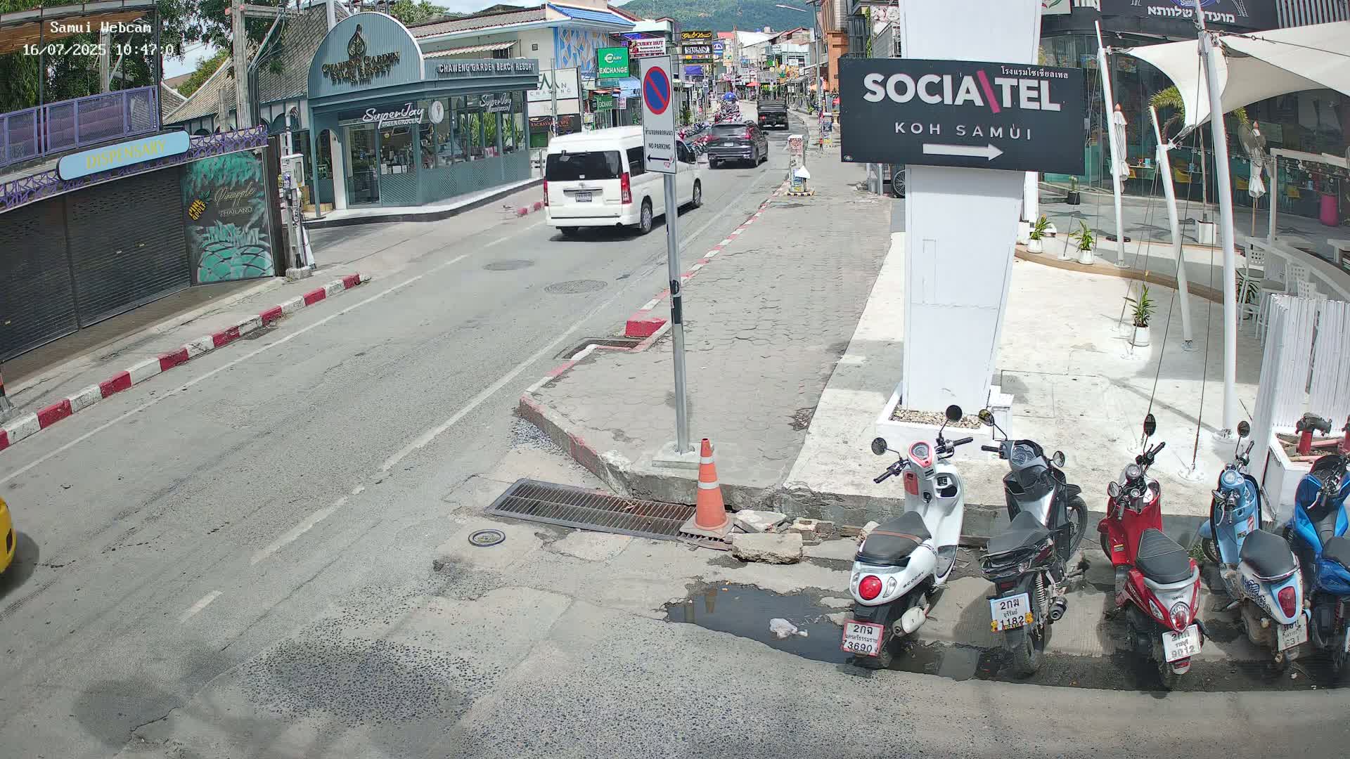 Chaweng Town Center Live Cam - Ko Samui, Surat Thani, Thailand
