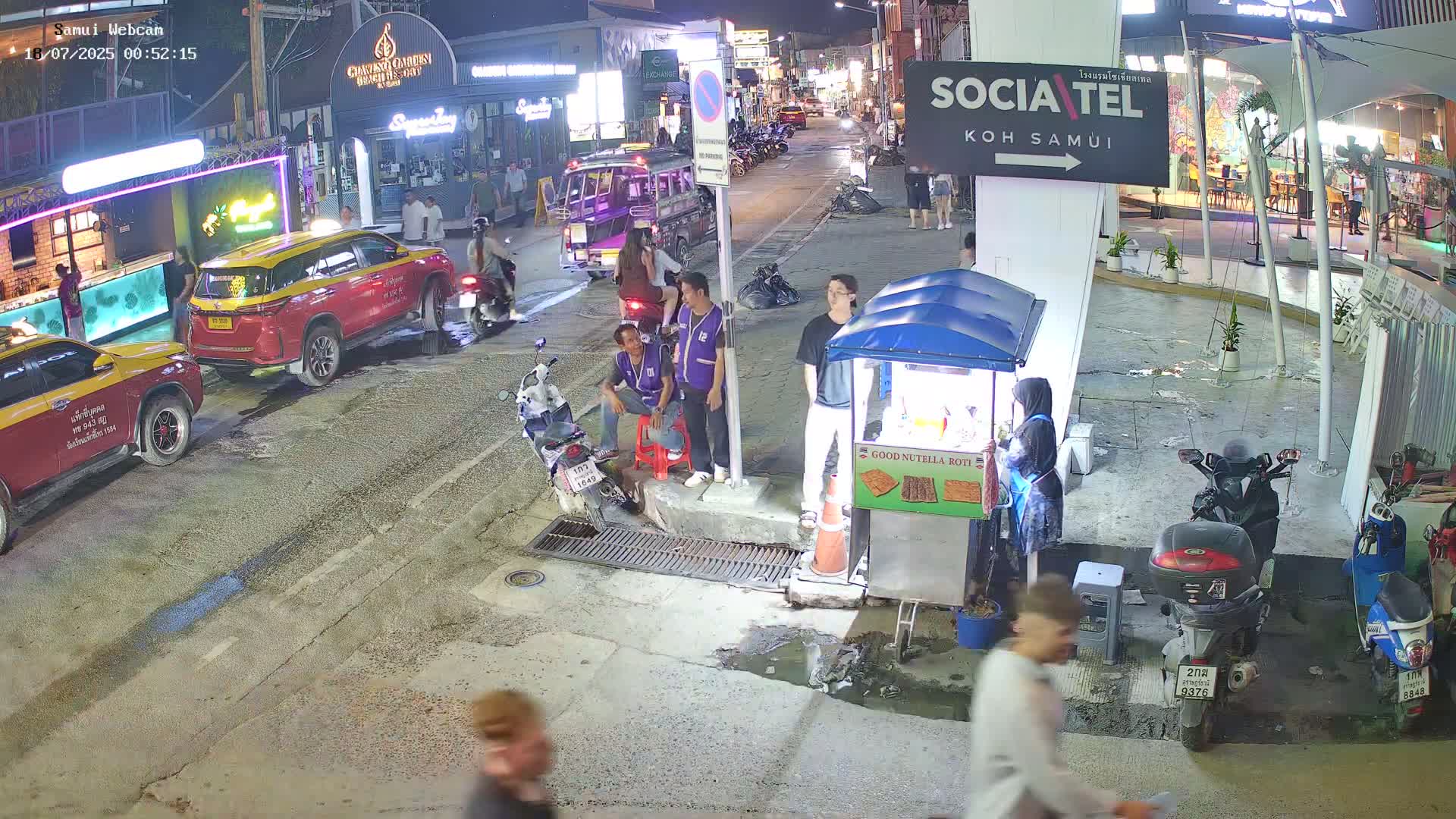 Chaweng Town Center Live Cam - Ko Samui, Surat Thani, Thailand