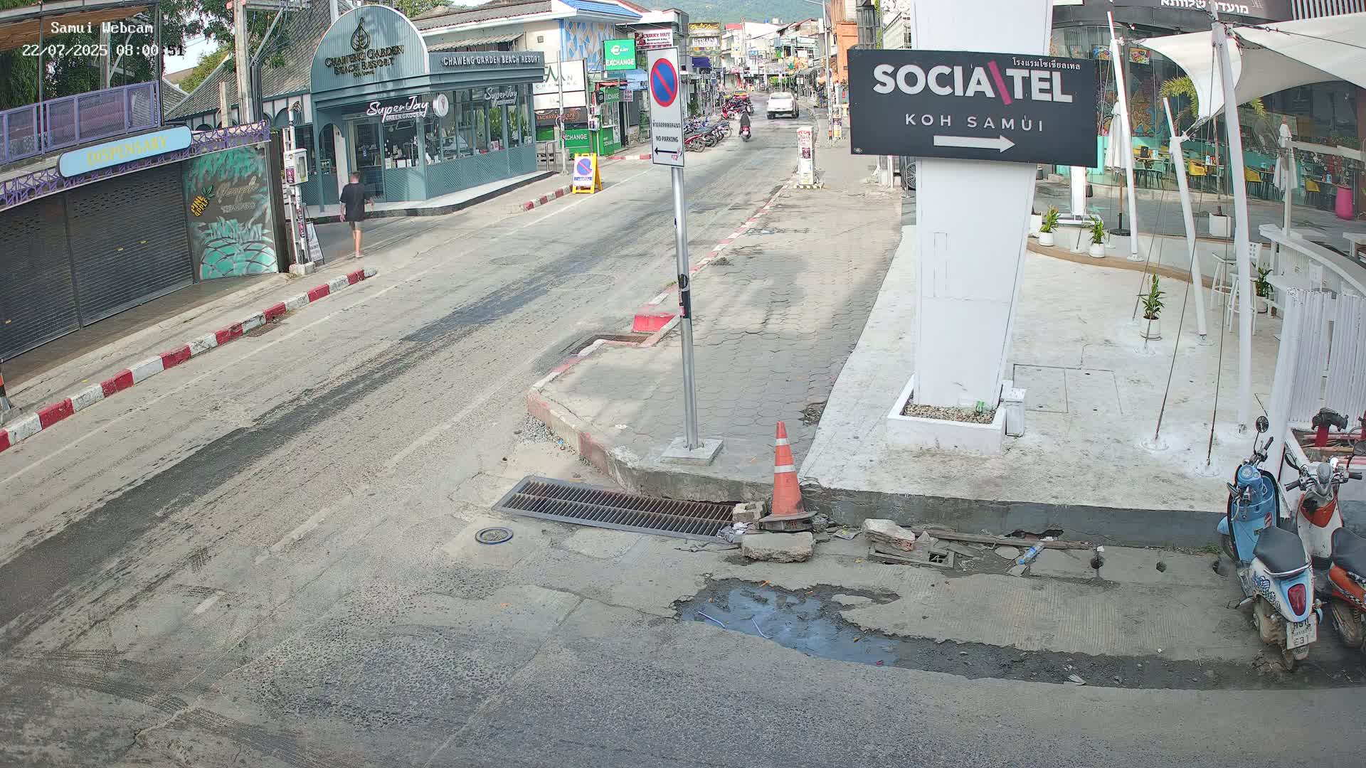 Chaweng Town Center Live Cam - Ko Samui, Surat Thani, Thailand
