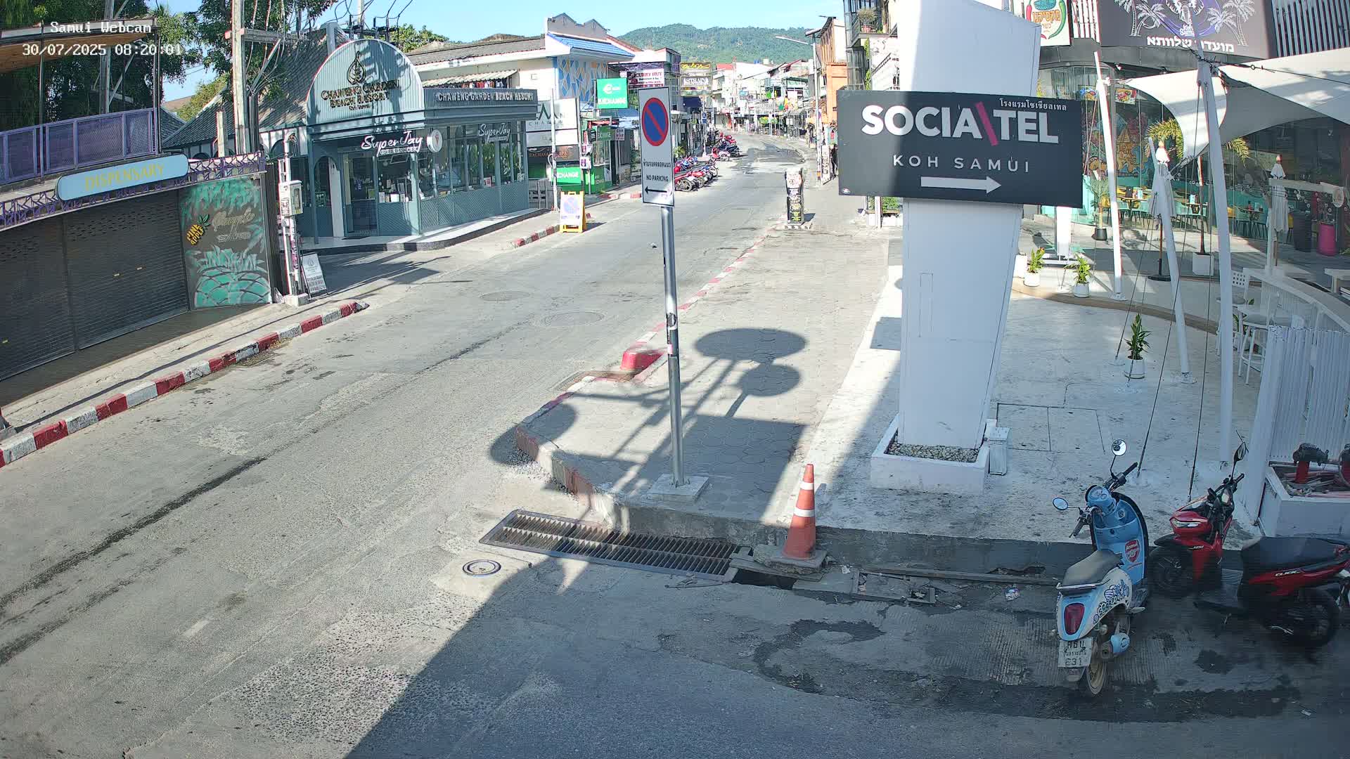 Chaweng Town Center Live Cam - Ko Samui, Surat Thani, Thailand