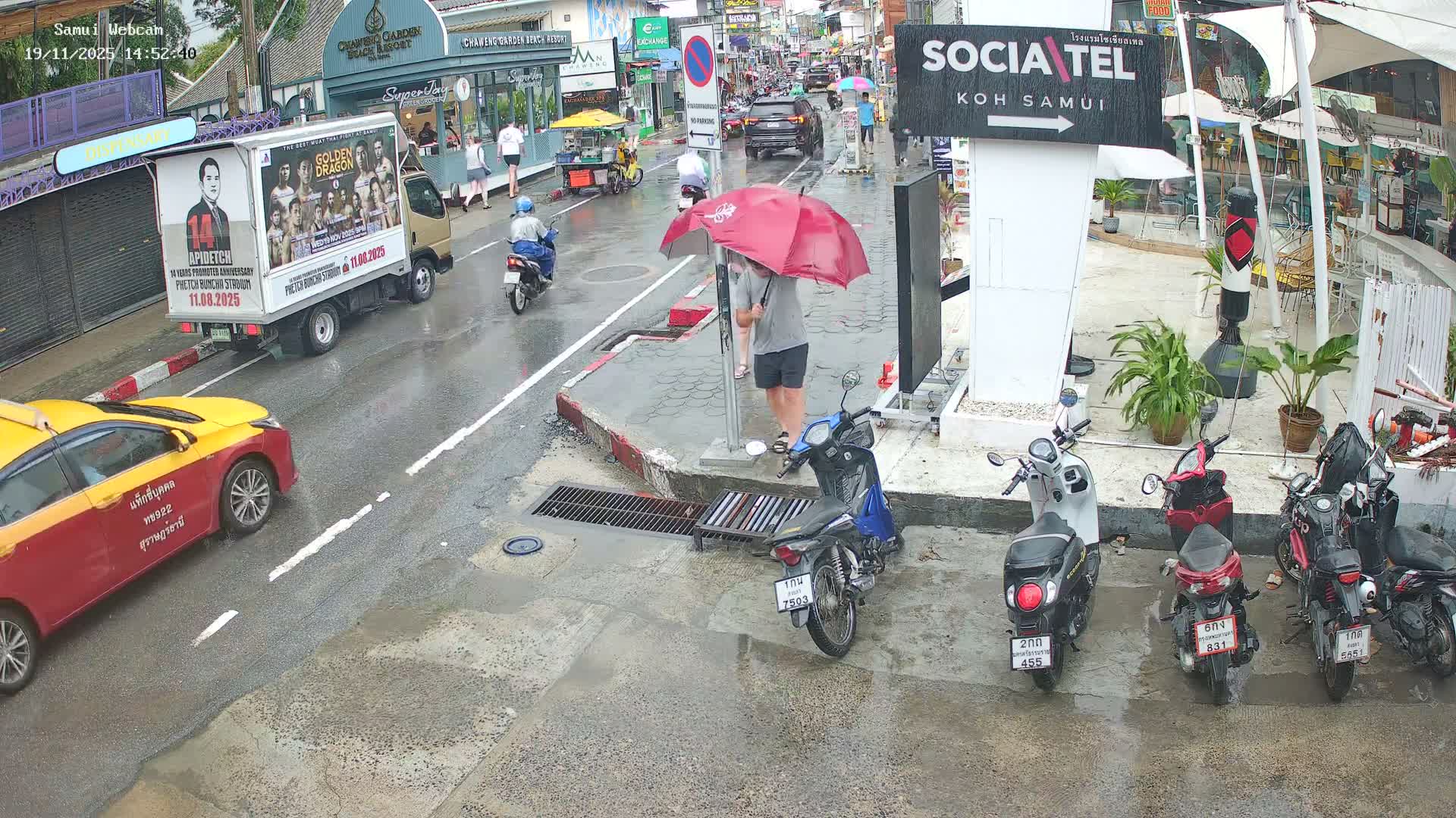 Chaweng Town Center Live Cam - Ko Samui, Surat Thani, Thailand