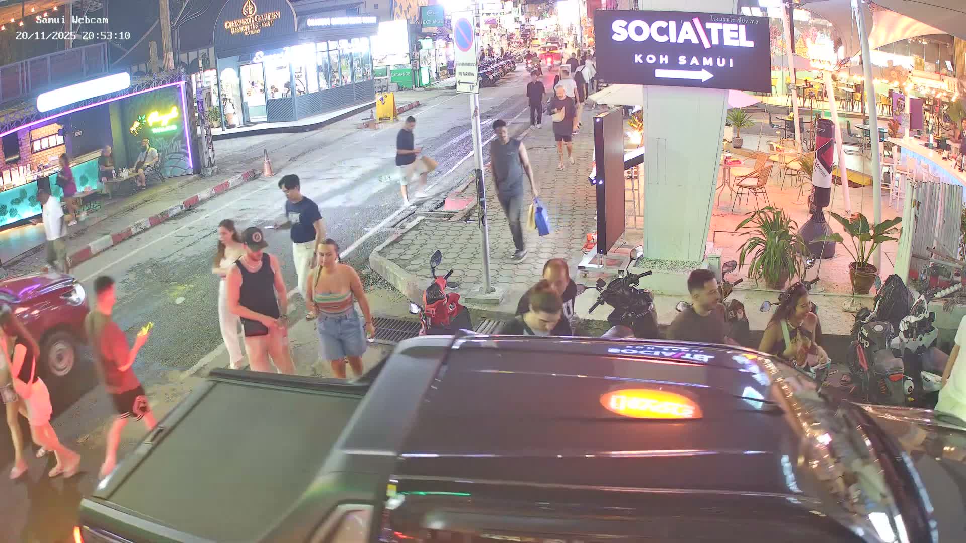 Chaweng Town Center Live Cam - Ko Samui, Surat Thani, Thailand
