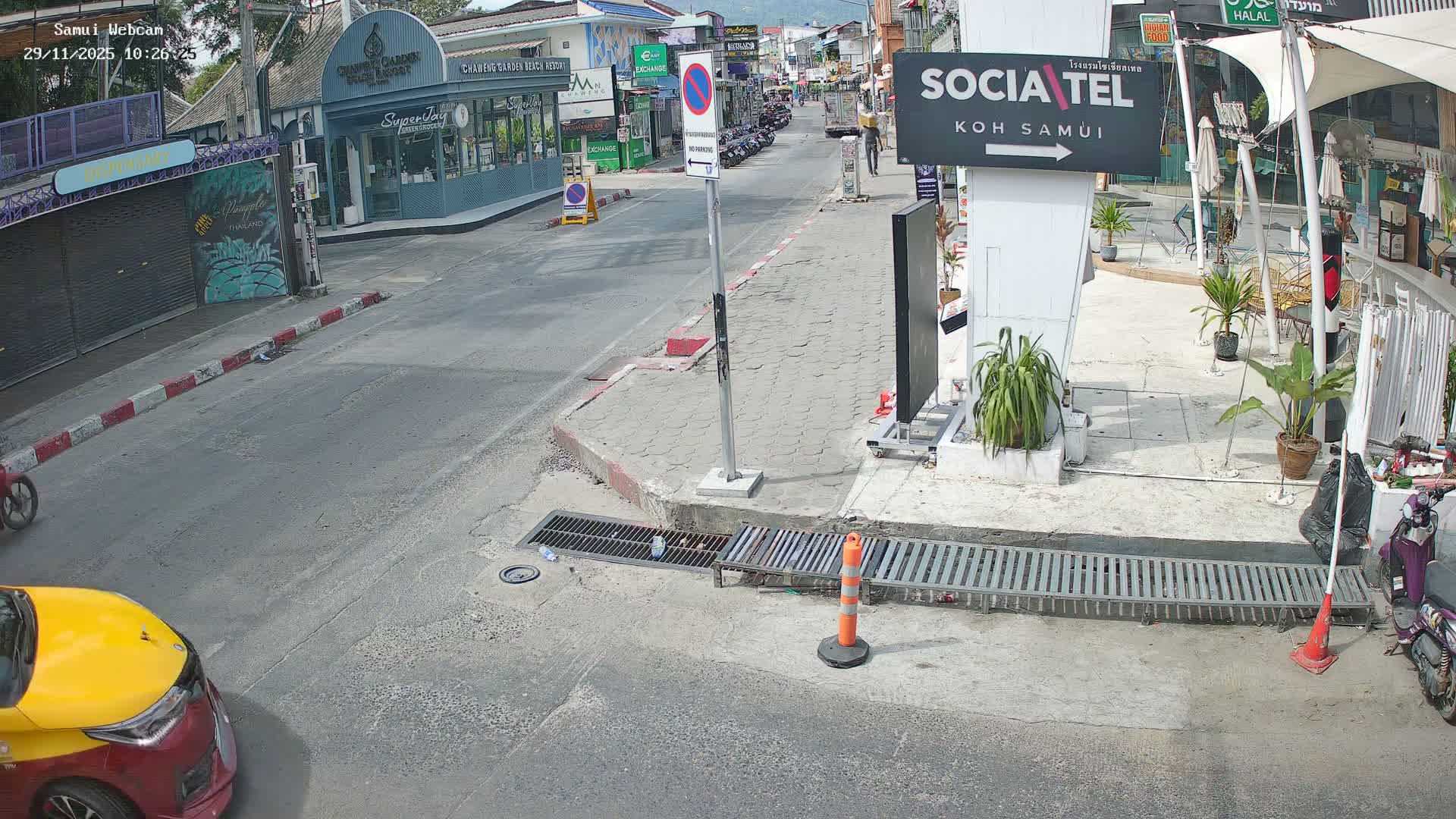 Chaweng Town Center Live Cam - Ko Samui, Surat Thani, Thailand