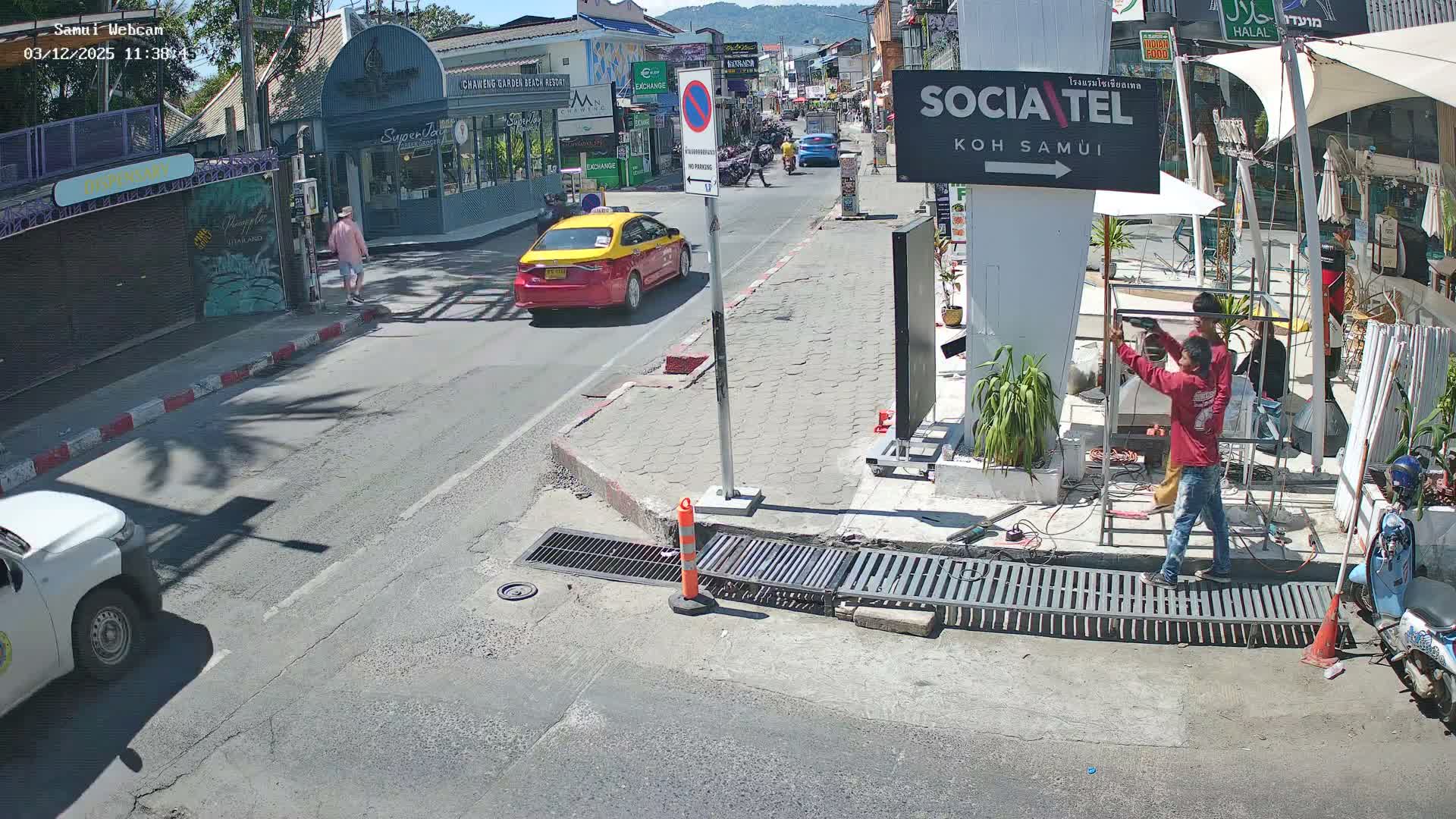 Chaweng Town Center Live Cam - Ko Samui, Surat Thani, Thailand