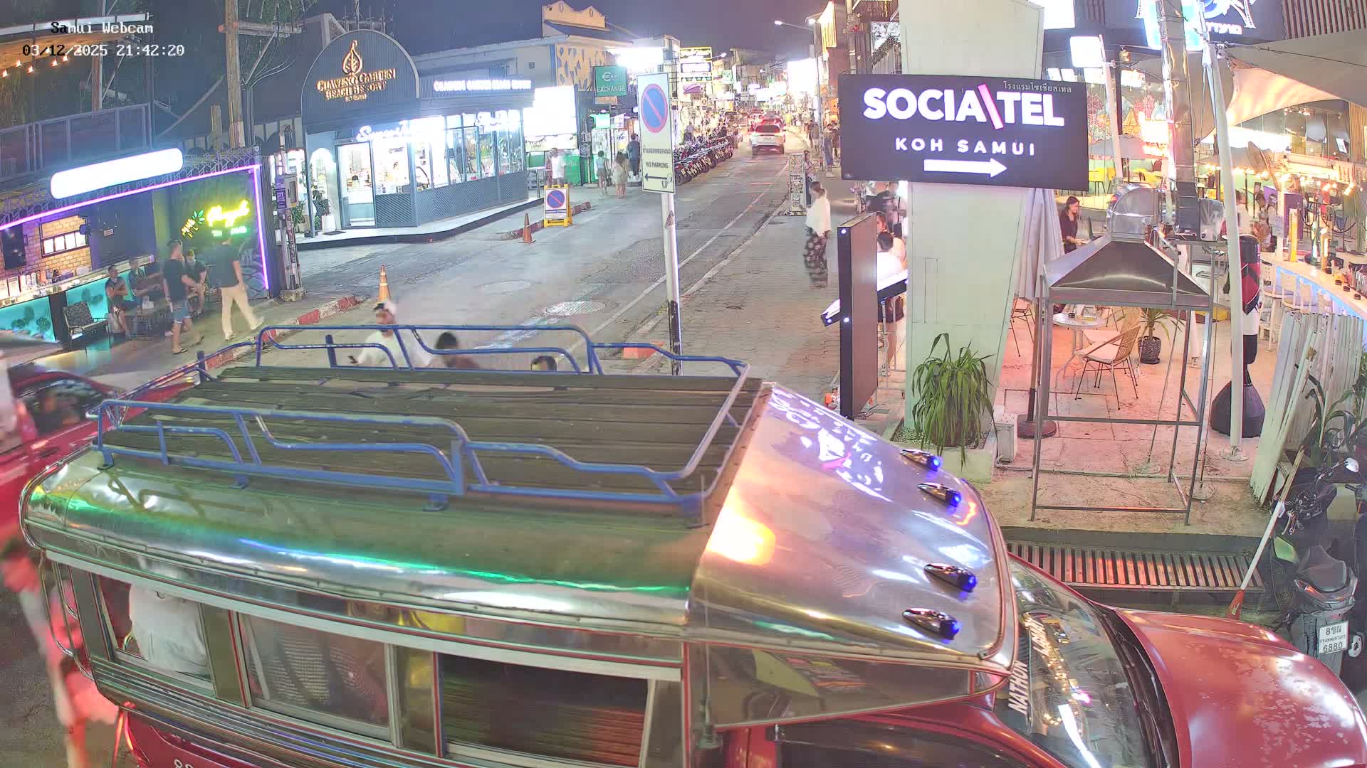 Chaweng Town Center Live Cam - Ko Samui, Surat Thani, Thailand