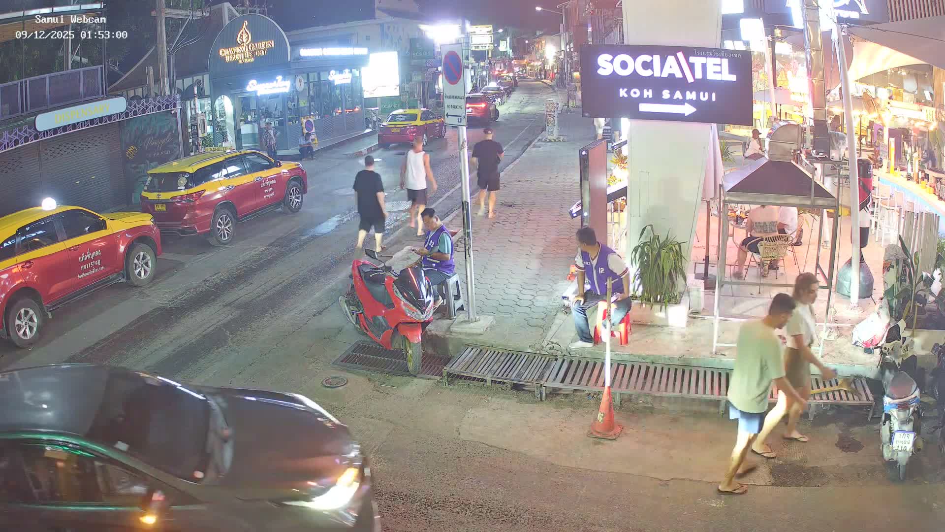 Chaweng Town Center Live Cam - Ko Samui, Surat Thani, Thailand