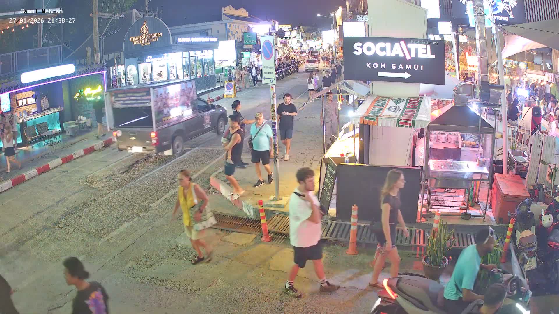 Chaweng Town Center Live Cam - Ko Samui, Surat Thani, Thailand