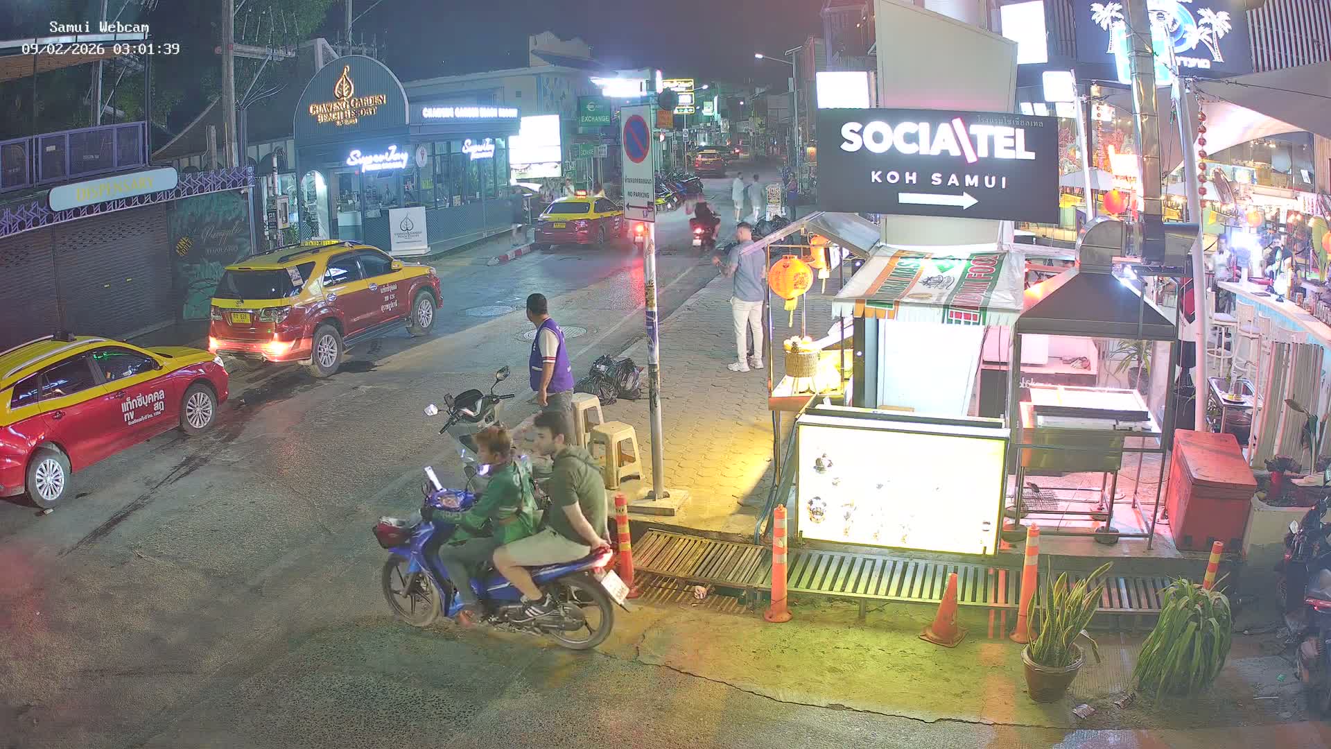 Chaweng Town Center Live Cam - Ko Samui, Surat Thani, Thailand