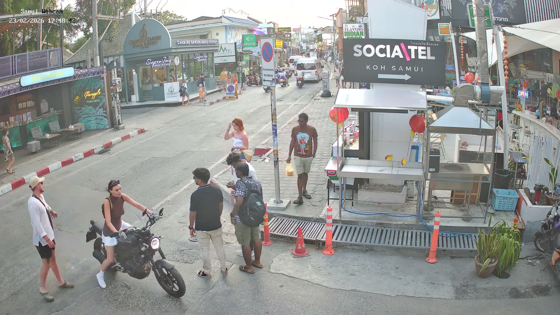 Chaweng Town Center Live Cam - Ko Samui, Surat Thani, Thailand