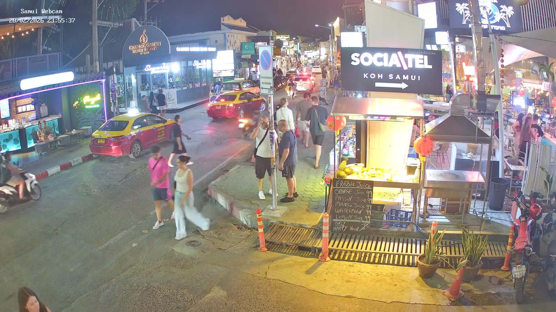Chaweng Town Center Live Cam - Ko Samui, Surat Thani, Thailand