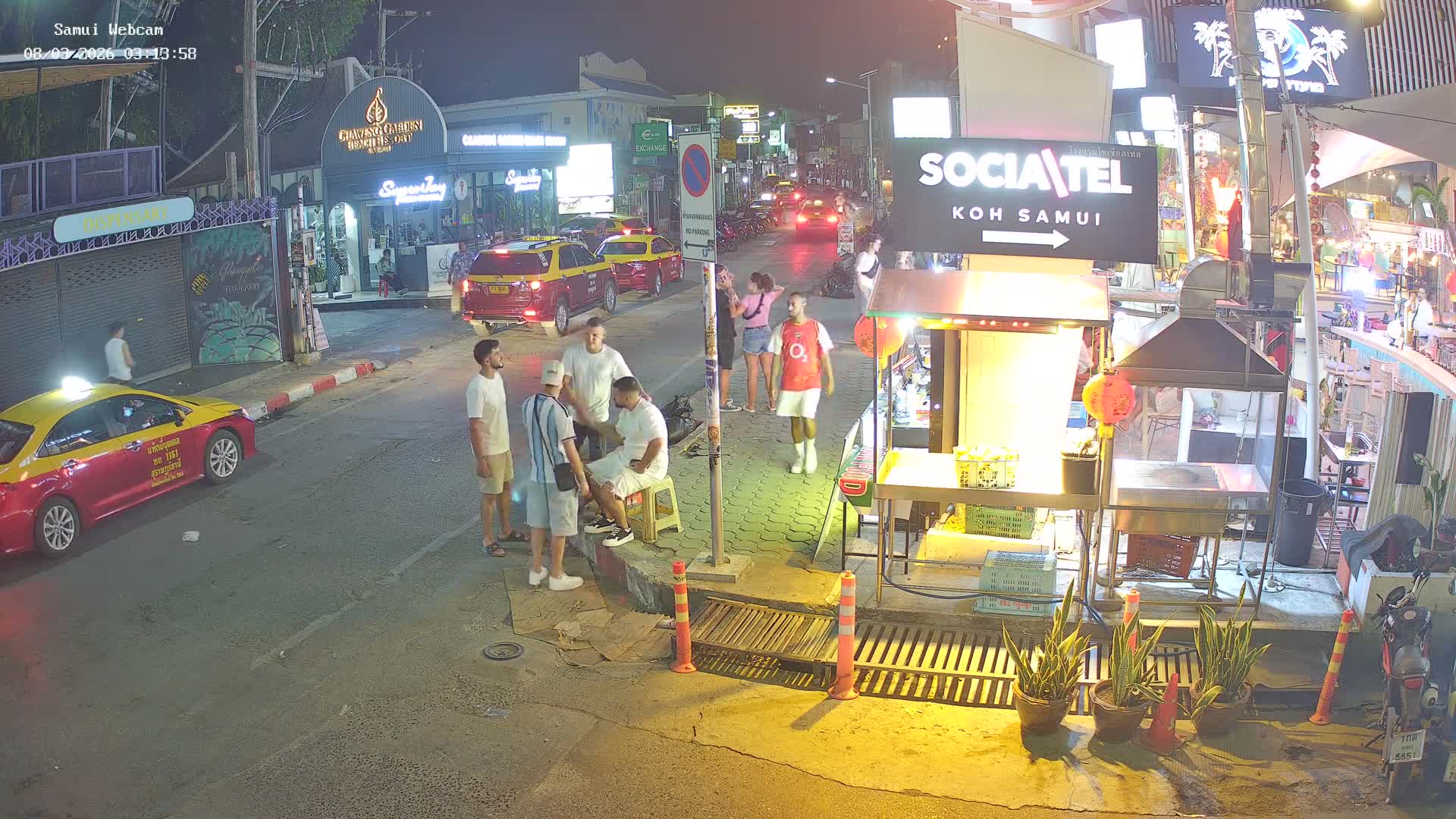Chaweng Town Center Live Cam - Ko Samui, Surat Thani, Thailand