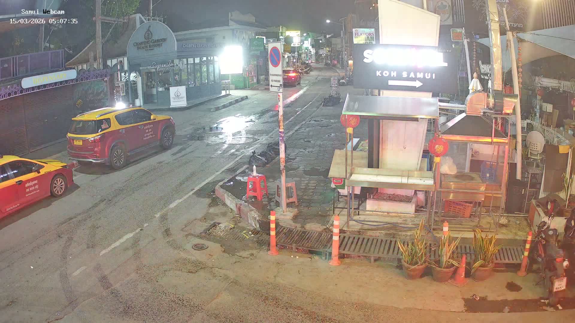 Chaweng Town Center Live Cam - Ko Samui, Surat Thani, Thailand