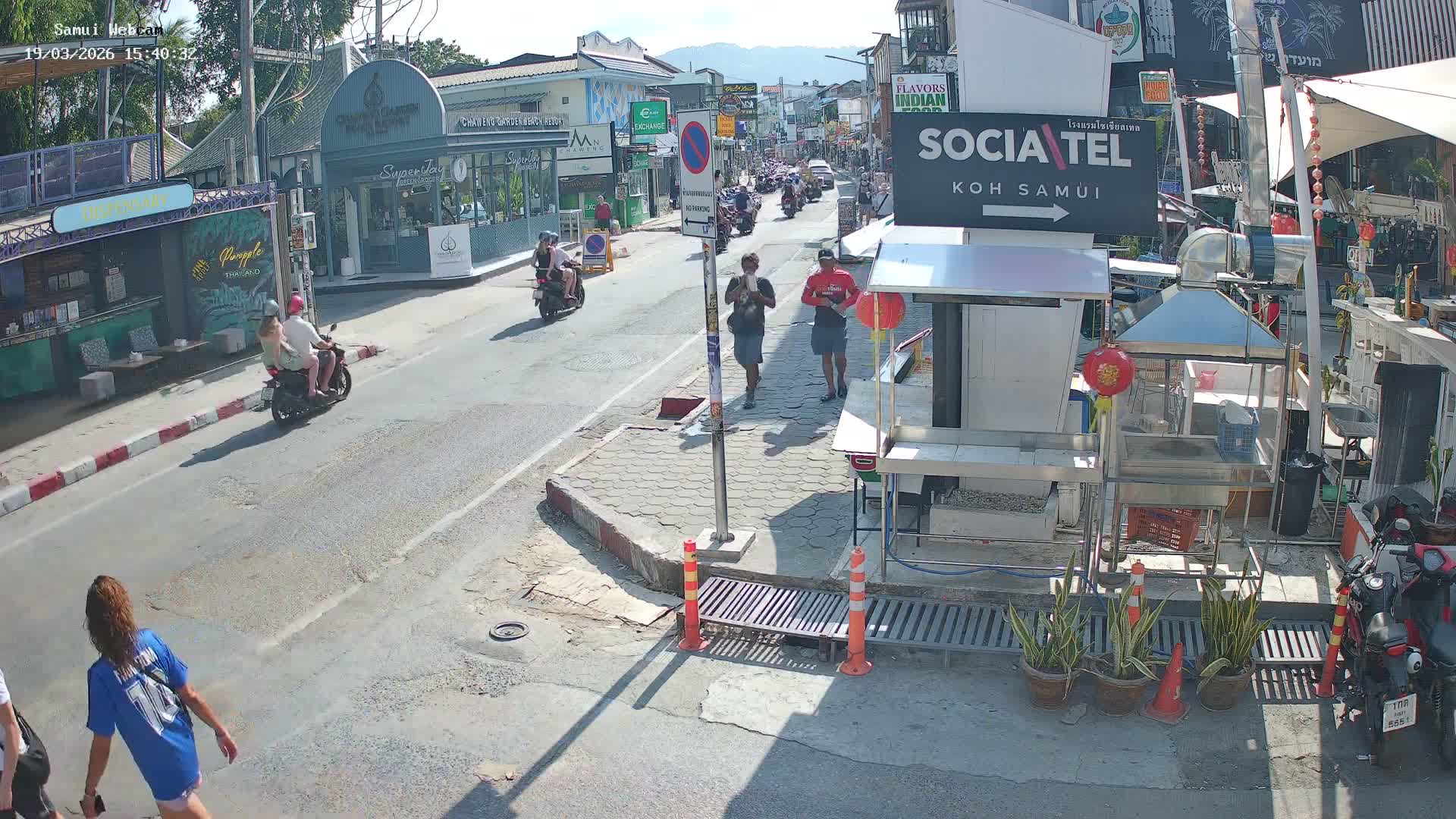 Chaweng Town Center Live Cam - Ko Samui, Surat Thani, Thailand