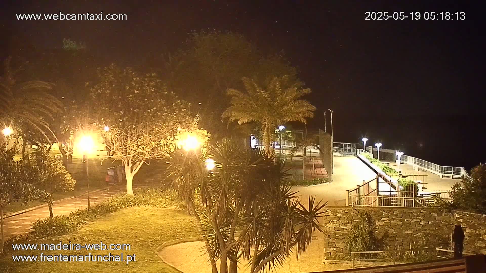 Fortim/Jardim do Lido Gardens Live PTZ Live Cam - Funchal, Madeira, Portugal