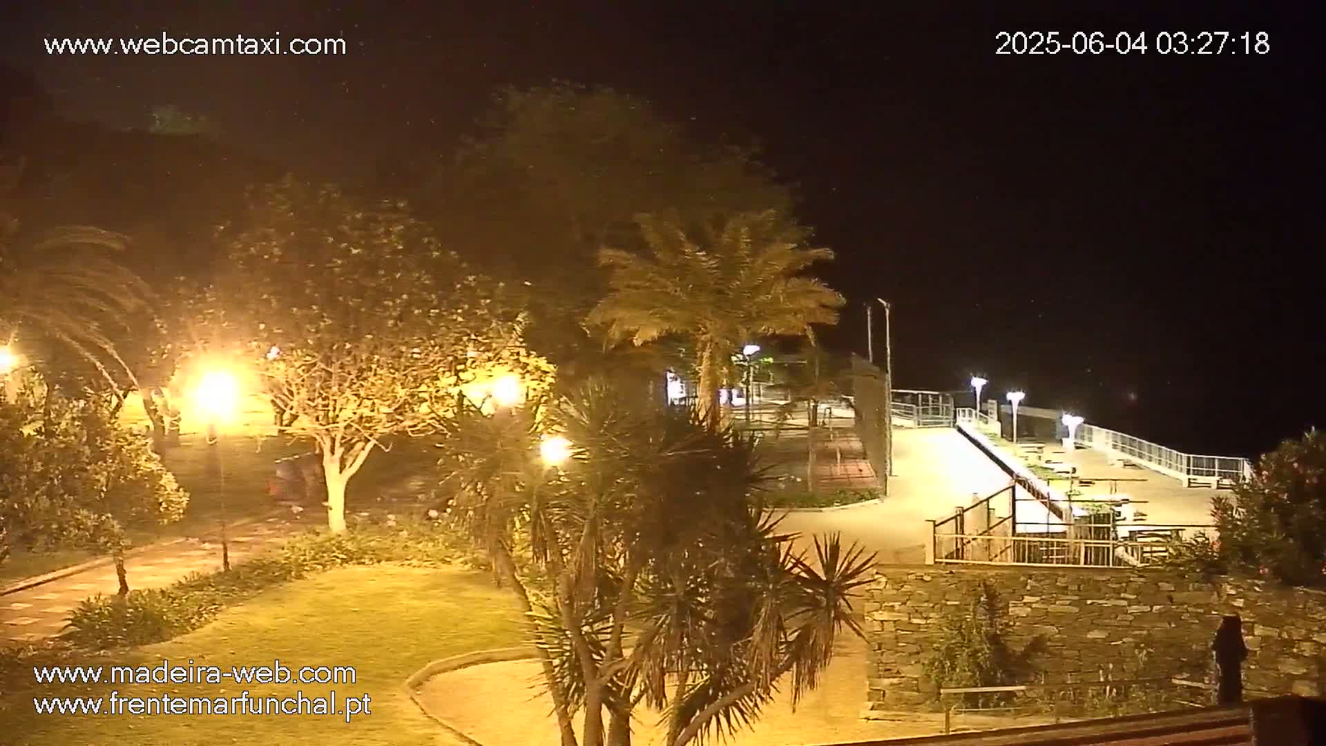 Fortim/Jardim do Lido Gardens Live PTZ Live Cam - Funchal, Madeira, Portugal