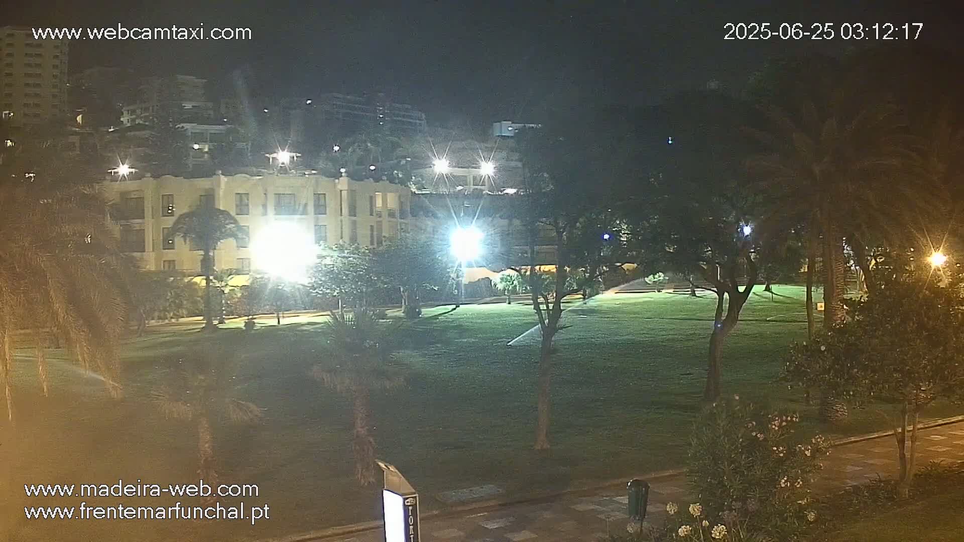 Fortim/Jardim do Lido Gardens Live PTZ Live Cam - Funchal, Madeira, Portugal