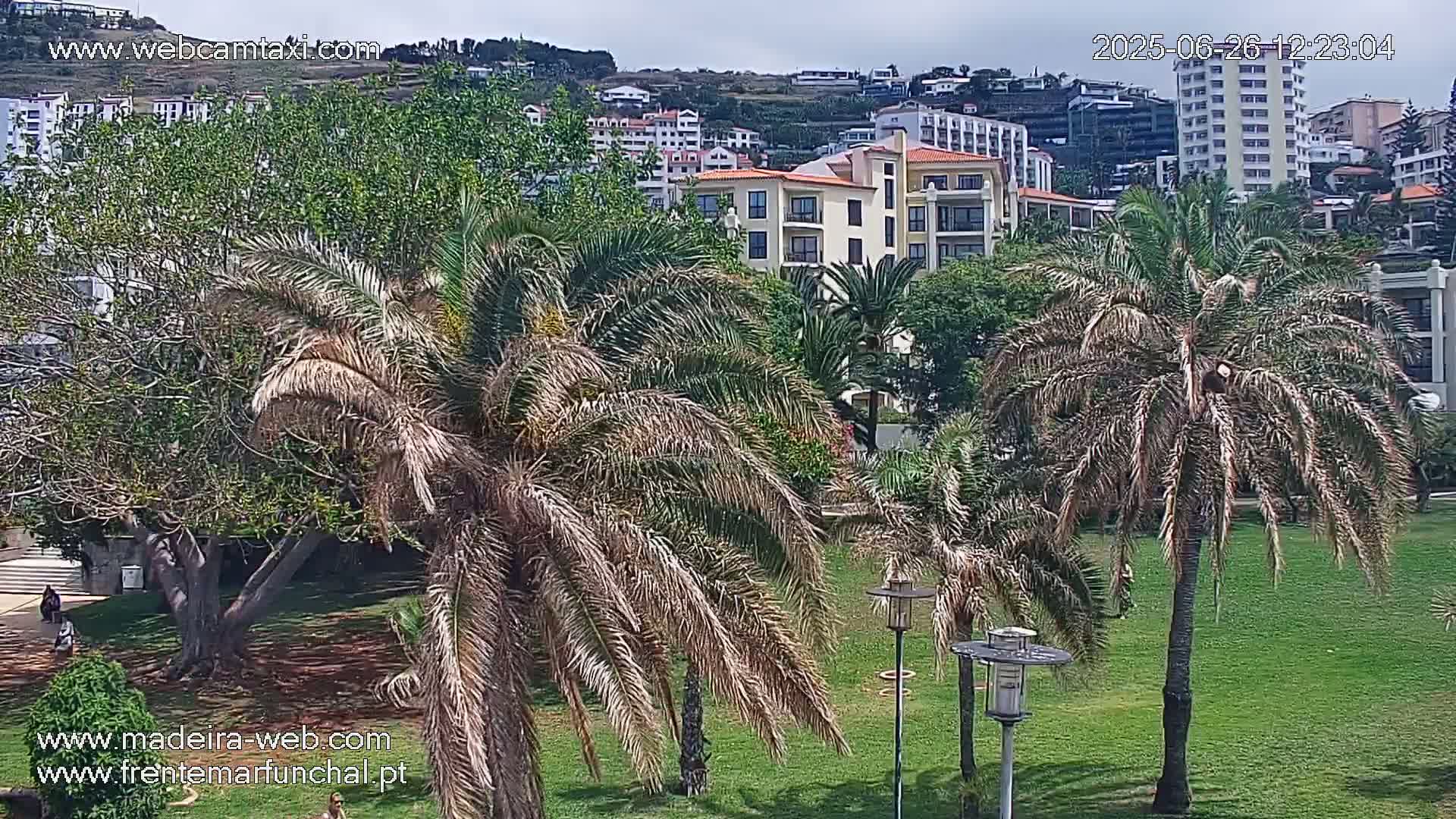 Fortim/Jardim do Lido Gardens Live PTZ Live Cam - Funchal, Madeira, Portugal