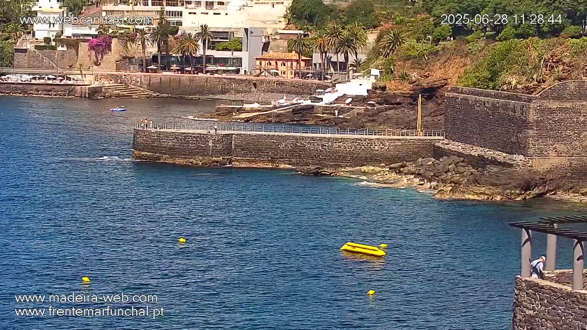 Fortim/Jardim do Lido Gardens Live PTZ Live Cam - Funchal, Madeira, Portugal