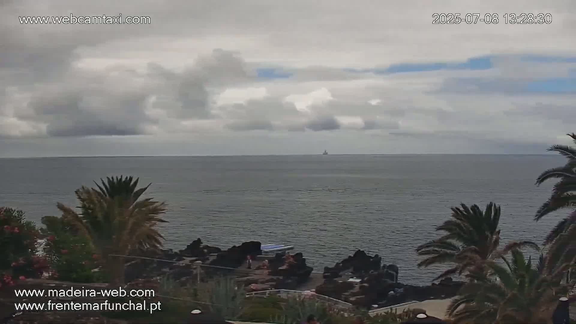 Fortim/Jardim do Lido Gardens Live PTZ Live Cam - Funchal, Madeira, Portugal
