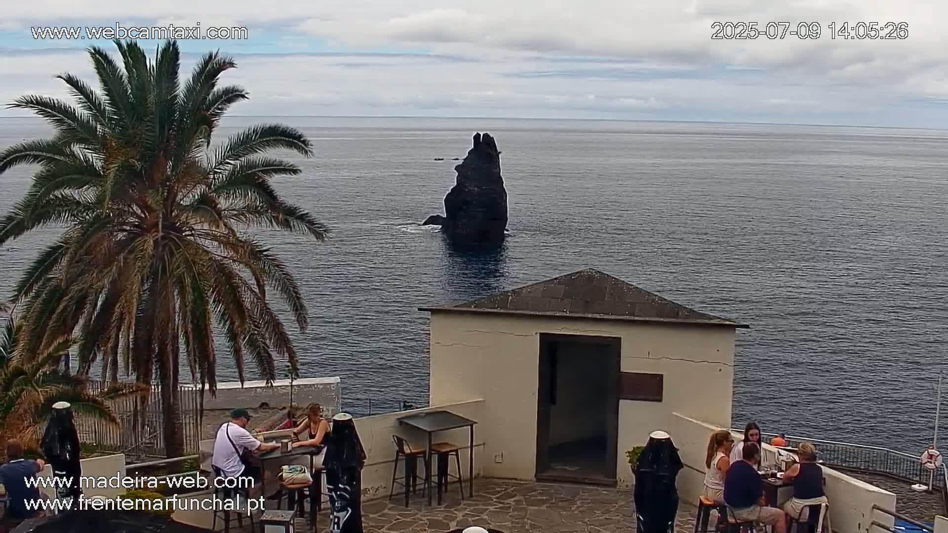 Fortim/Jardim do Lido Gardens Live PTZ Live Cam - Funchal, Madeira, Portugal