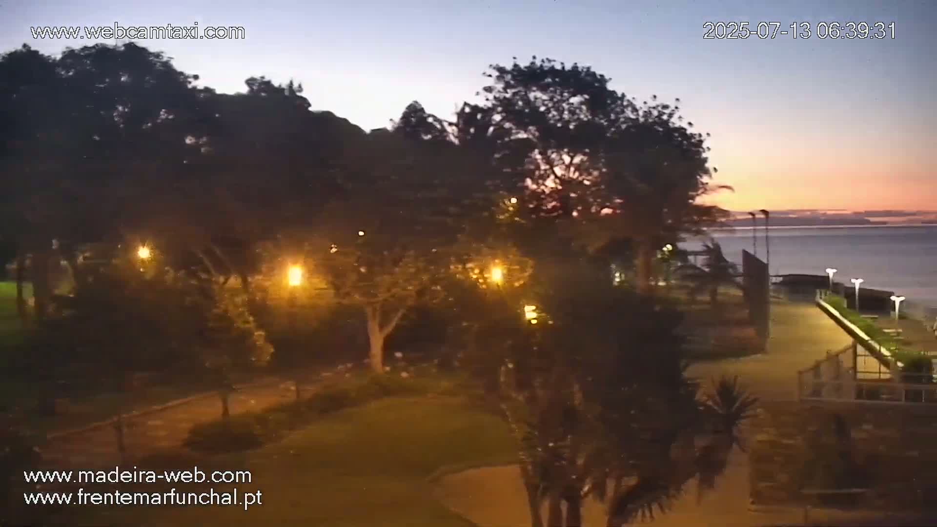 Fortim/Jardim do Lido Gardens Live PTZ Live Cam - Funchal, Madeira, Portugal