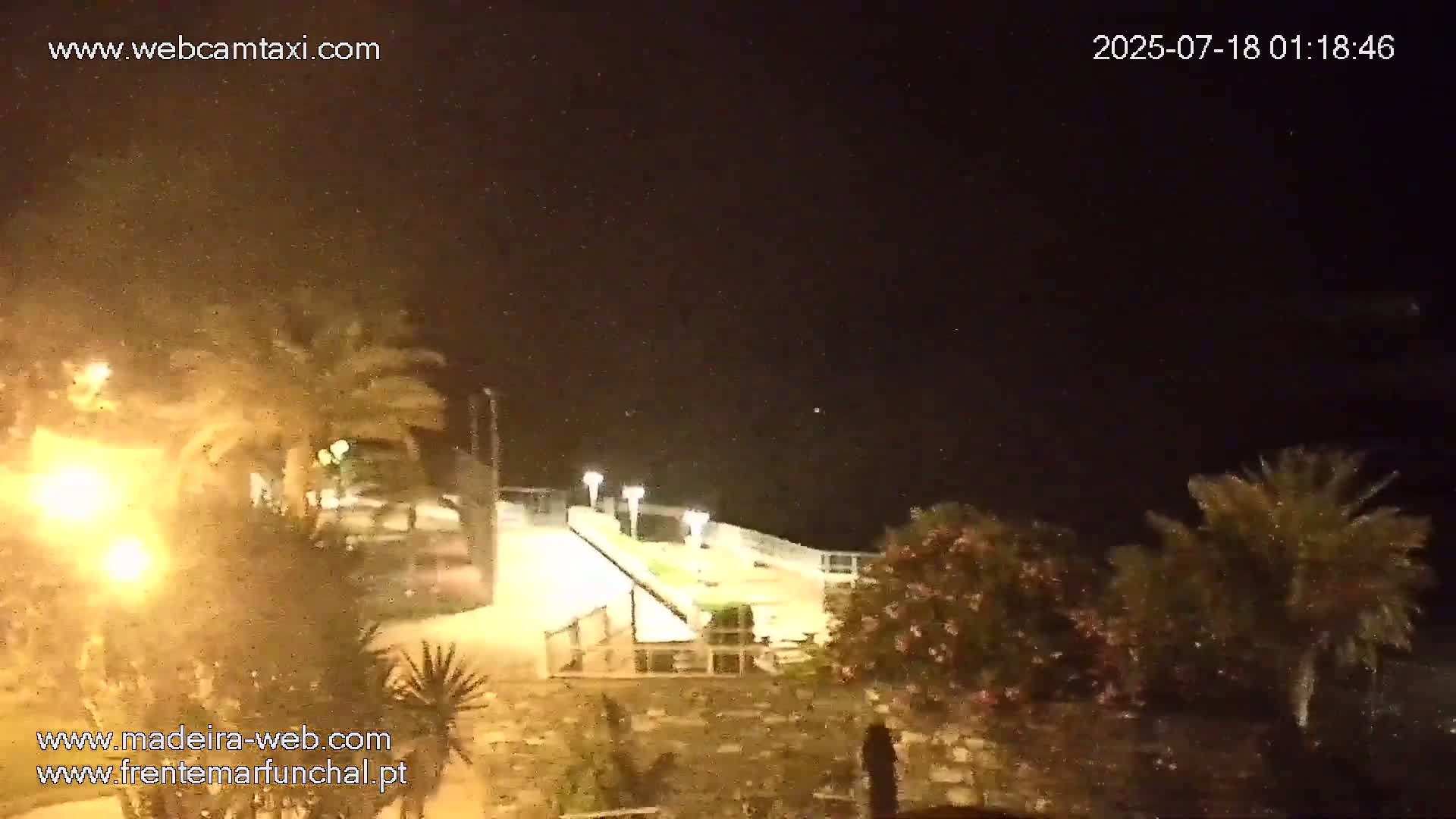 Fortim/Jardim do Lido Gardens Live PTZ Live Cam - Funchal, Madeira, Portugal