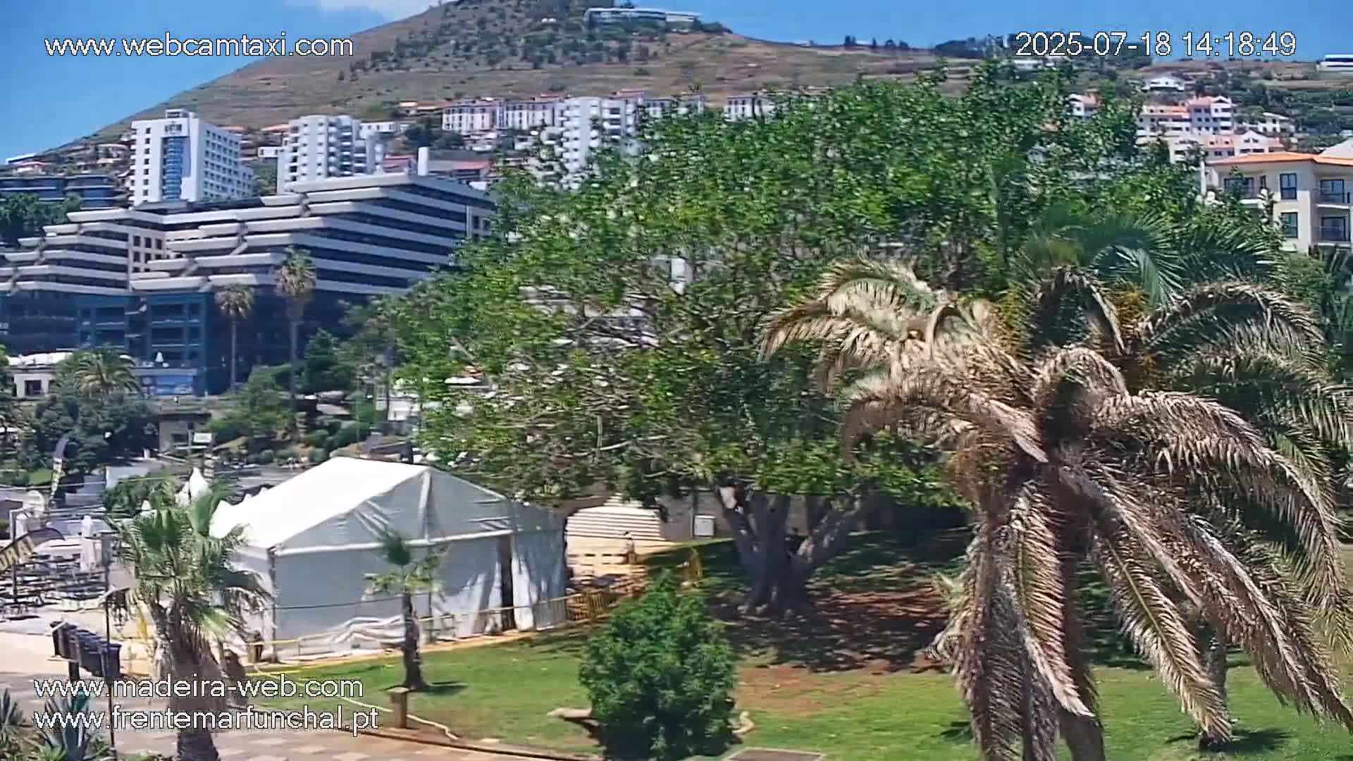 Fortim/Jardim do Lido Gardens Live PTZ Live Cam - Funchal, Madeira, Portugal
