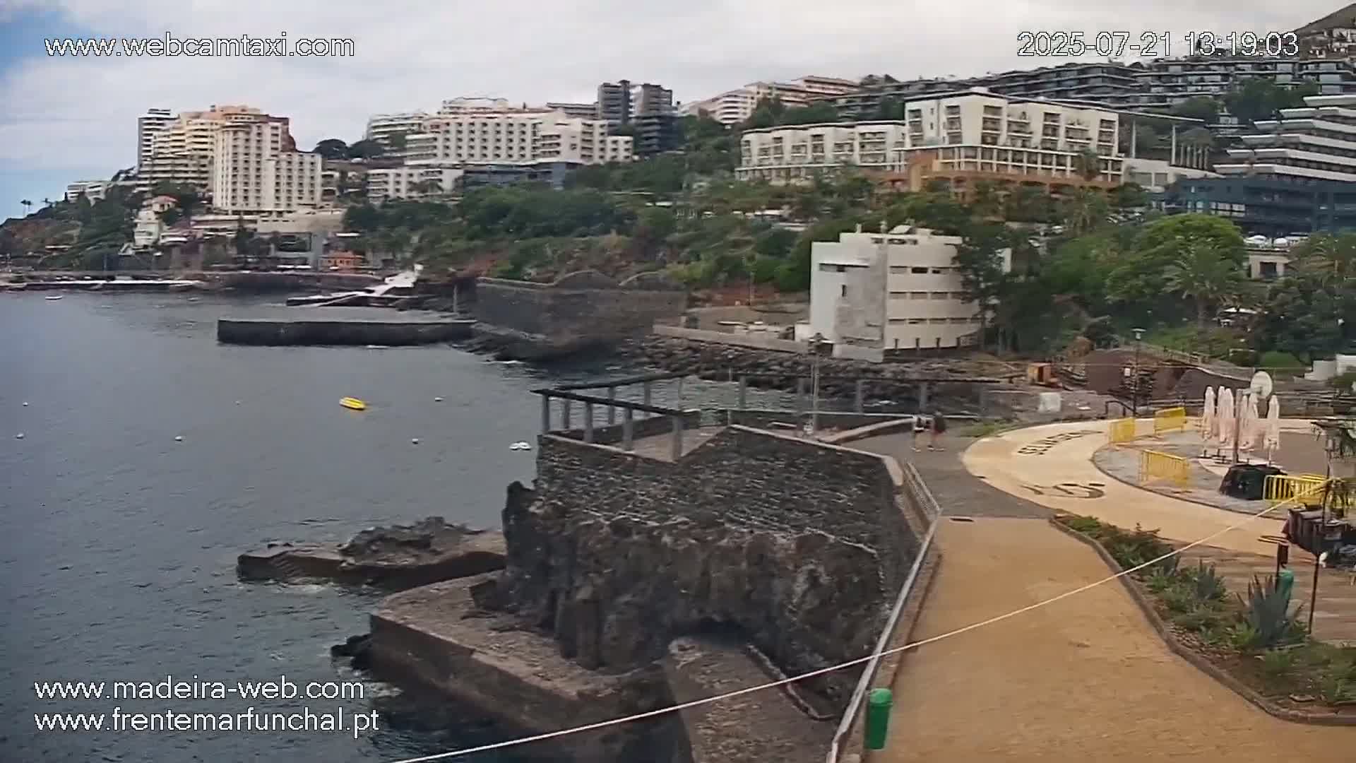 Fortim/Jardim do Lido Gardens Live PTZ Live Cam - Funchal, Madeira, Portugal