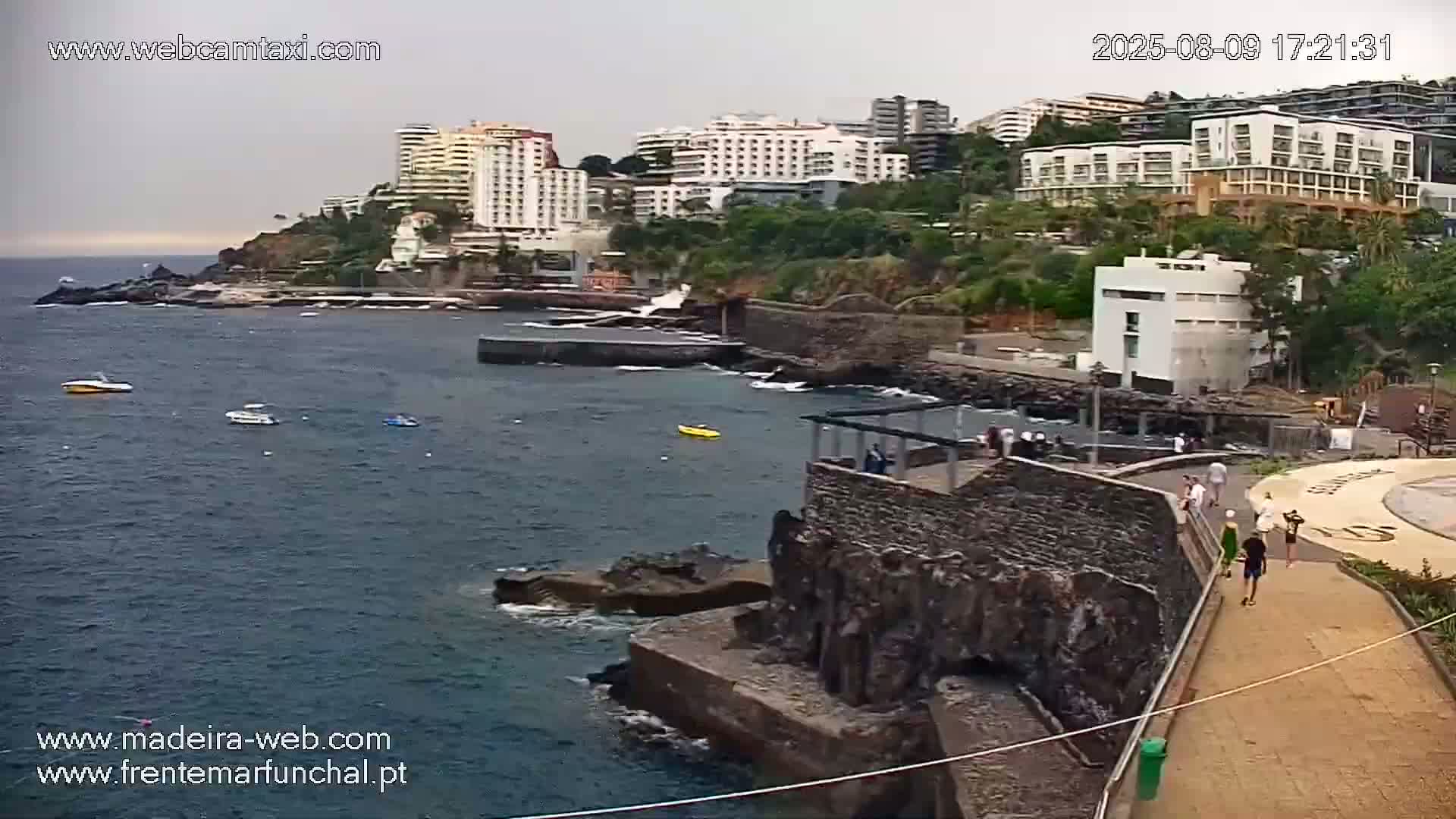 Fortim/Jardim do Lido Gardens Live PTZ Live Cam - Funchal, Madeira, Portugal