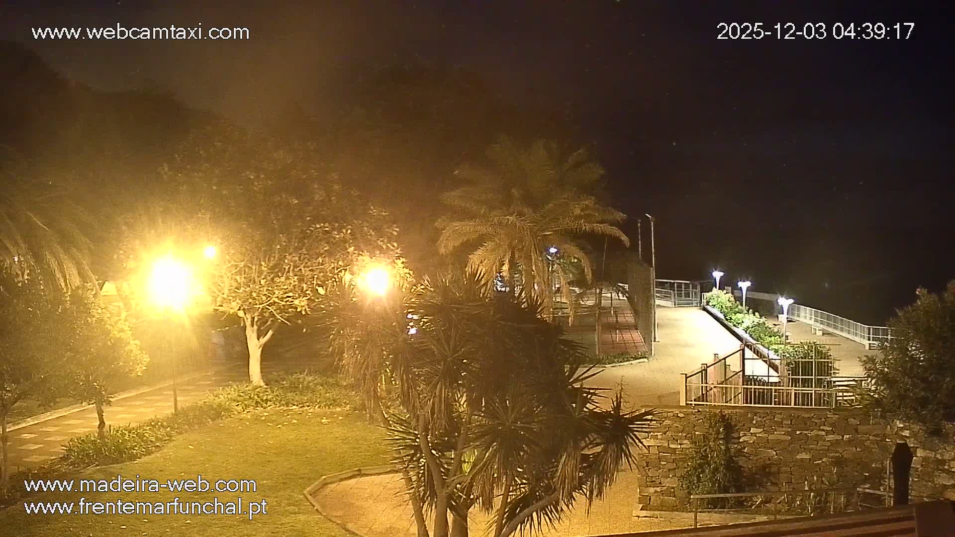 Fortim/Jardim do Lido Gardens Live PTZ Live Cam - Funchal, Madeira, Portugal