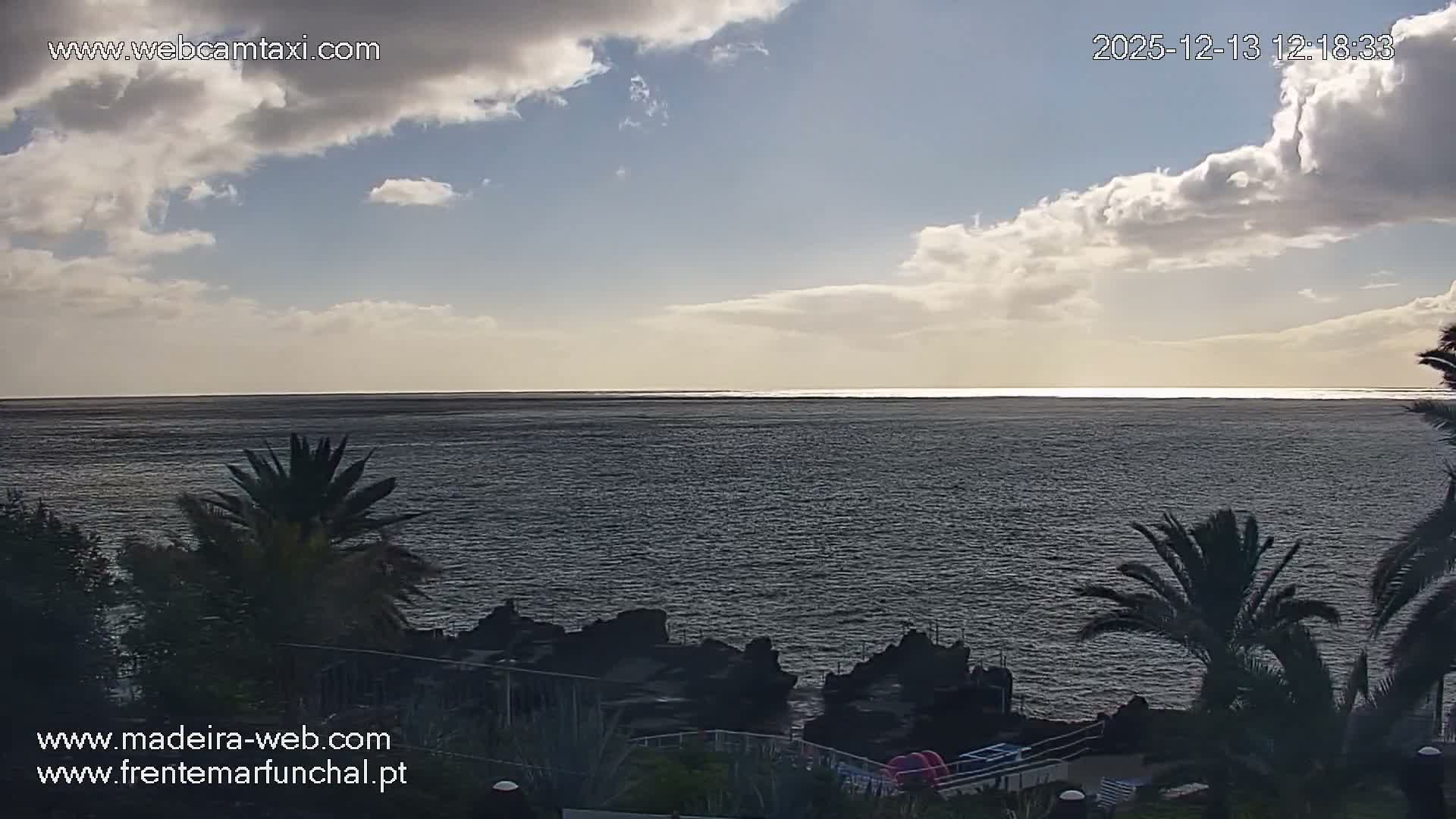 Fortim/Jardim do Lido Gardens Live PTZ Live Cam - Funchal, Madeira, Portugal