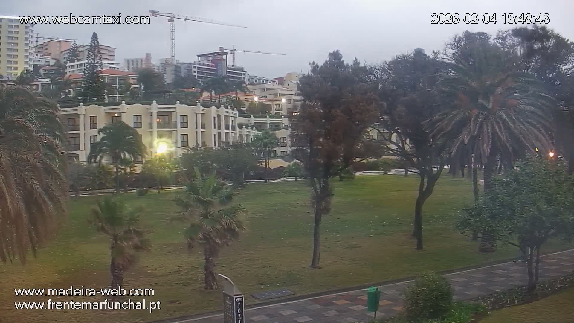 Fortim/Jardim do Lido Gardens Live PTZ Live Cam - Funchal, Madeira, Portugal