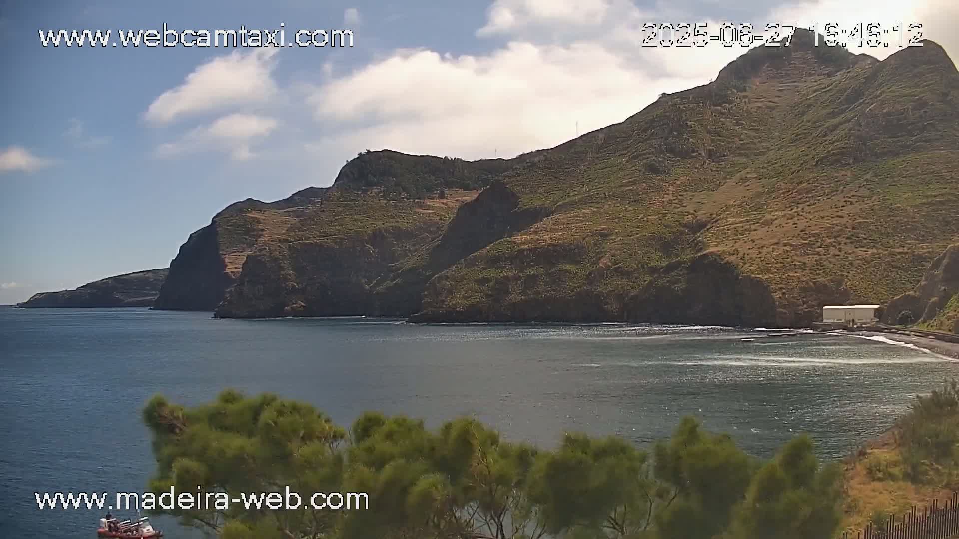 Canical (Caniçal) Coast Live Cam - Machico, Madeira, Portugal