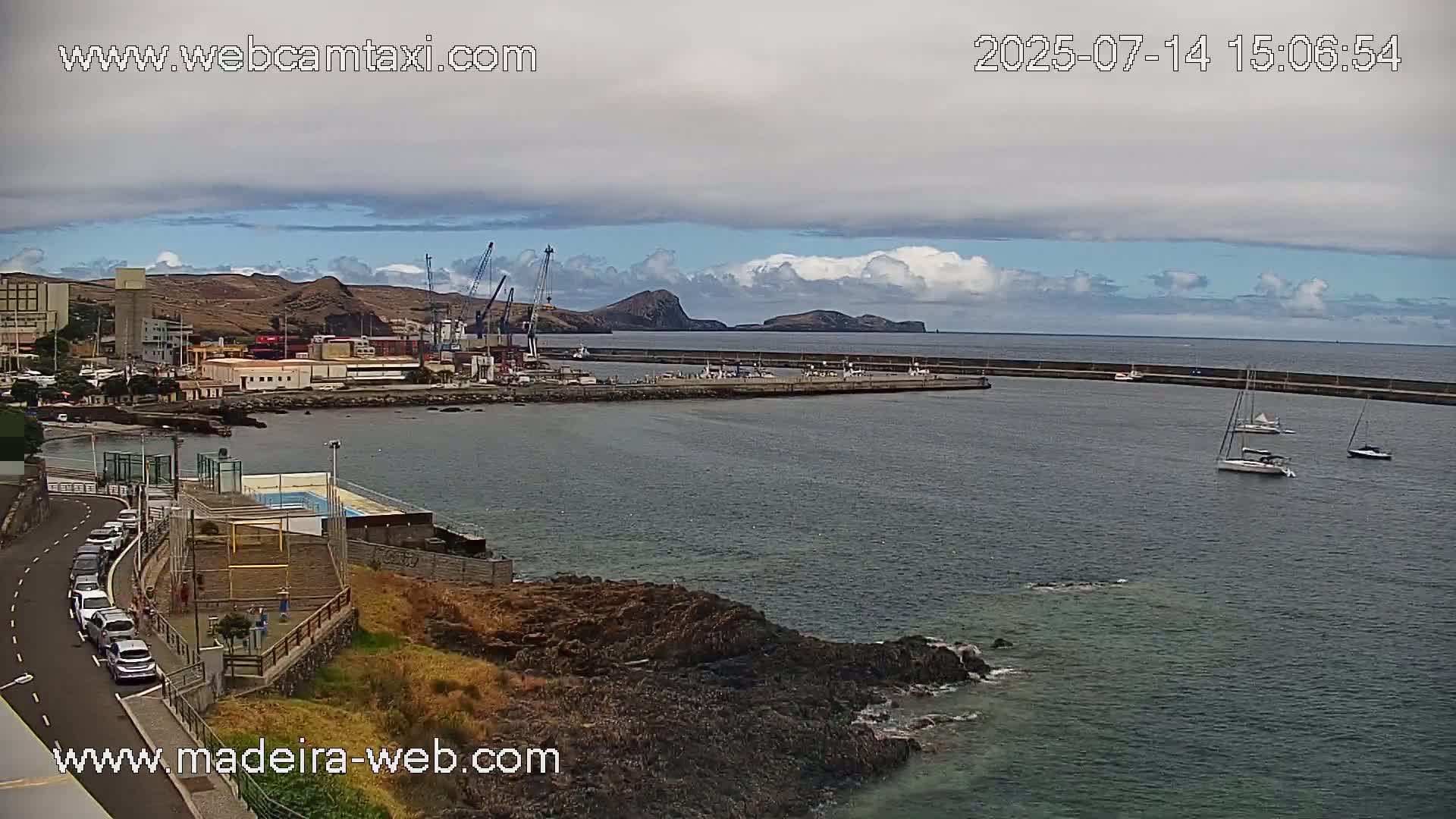 Canical (Caniçal) Coast Live Cam - Machico, Madeira, Portugal