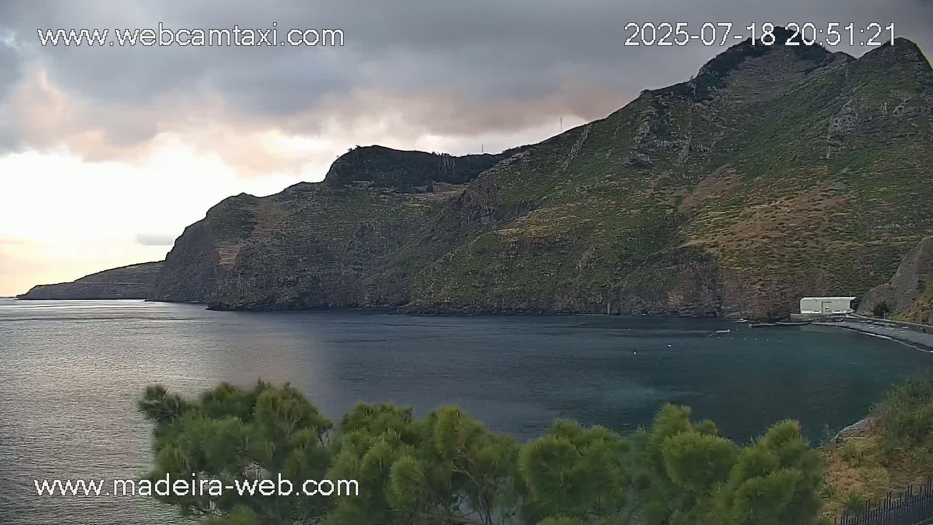 Canical (Caniçal) Coast Live Cam - Machico, Madeira, Portugal